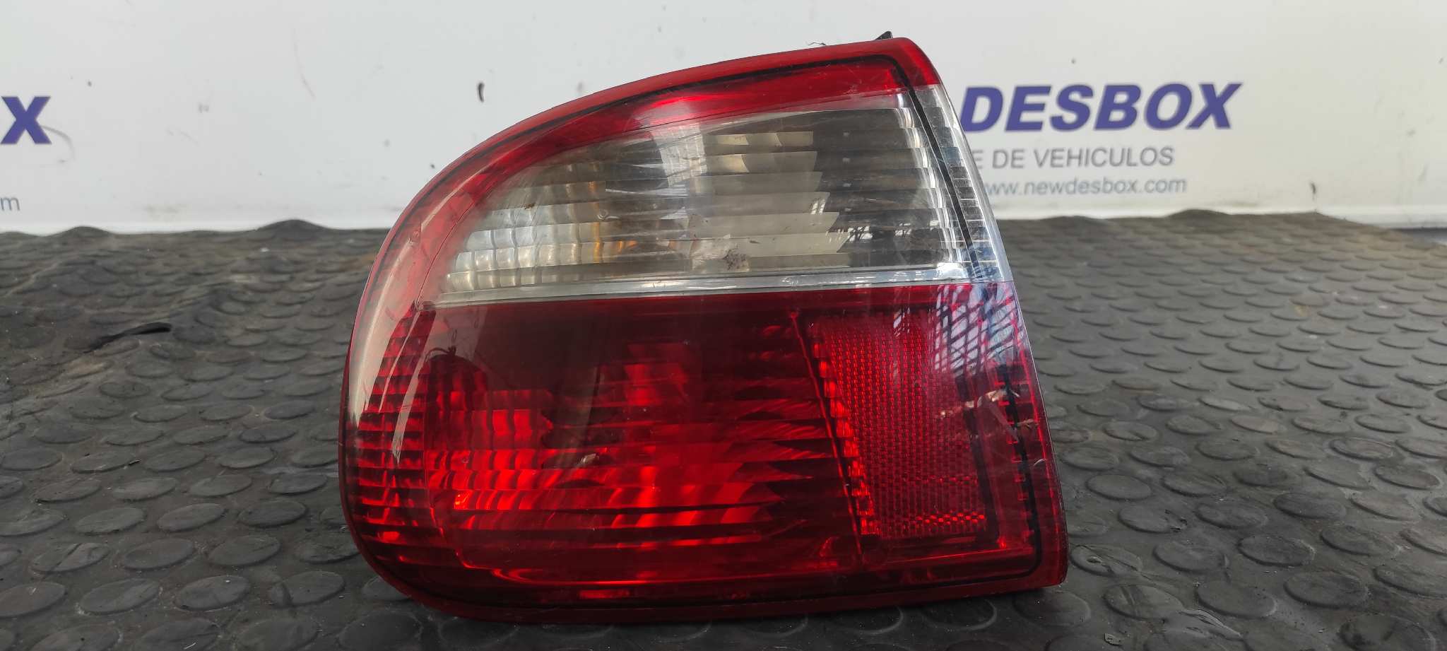 PILOTO TRASERO IZQUIERDO SEAT TOLEDO (1M2)