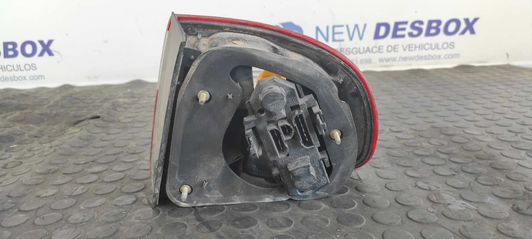 PILOTO TRASERO IZQUIERDO SEAT TOLEDO (1M2) - vista 3