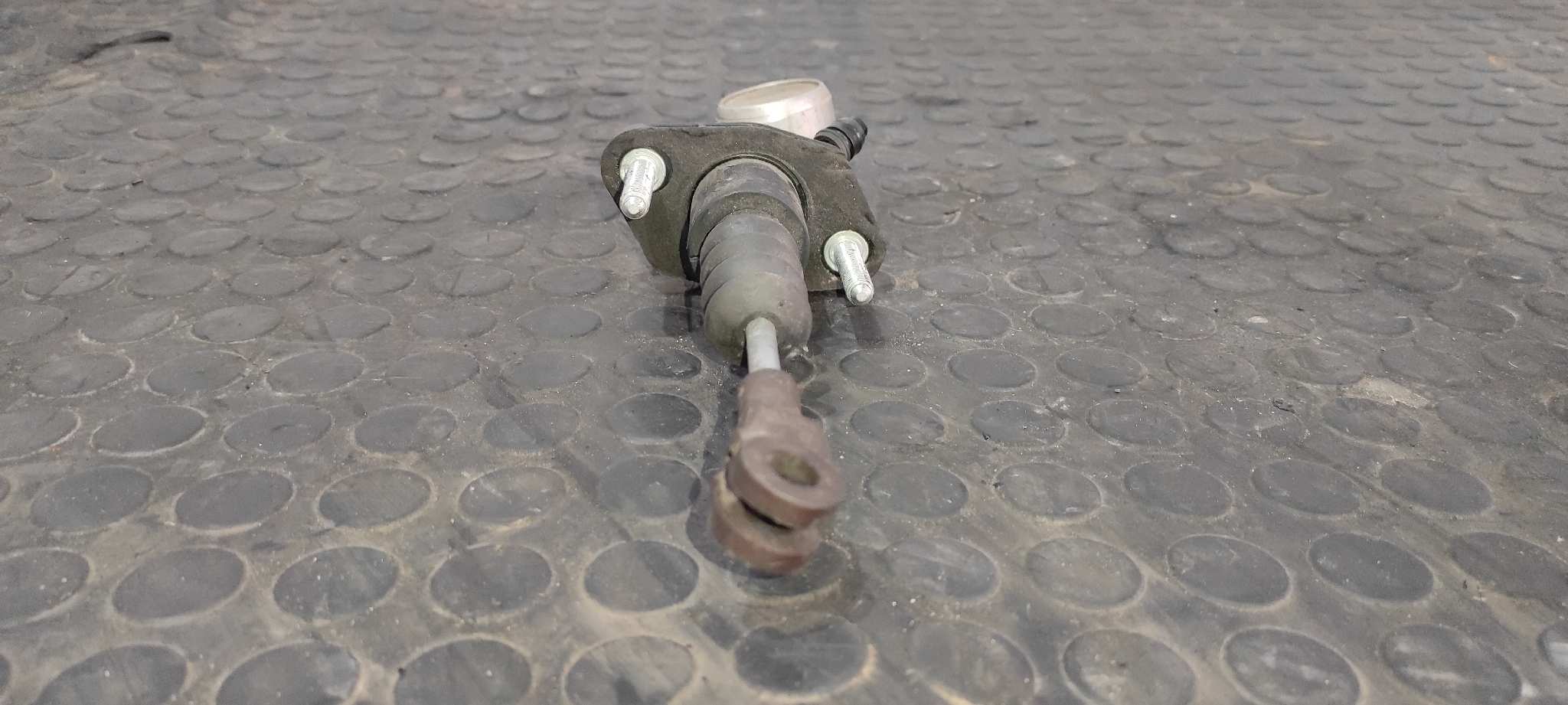 BOMBA EMBRAGUE OPEL ASTRA G - vista 5