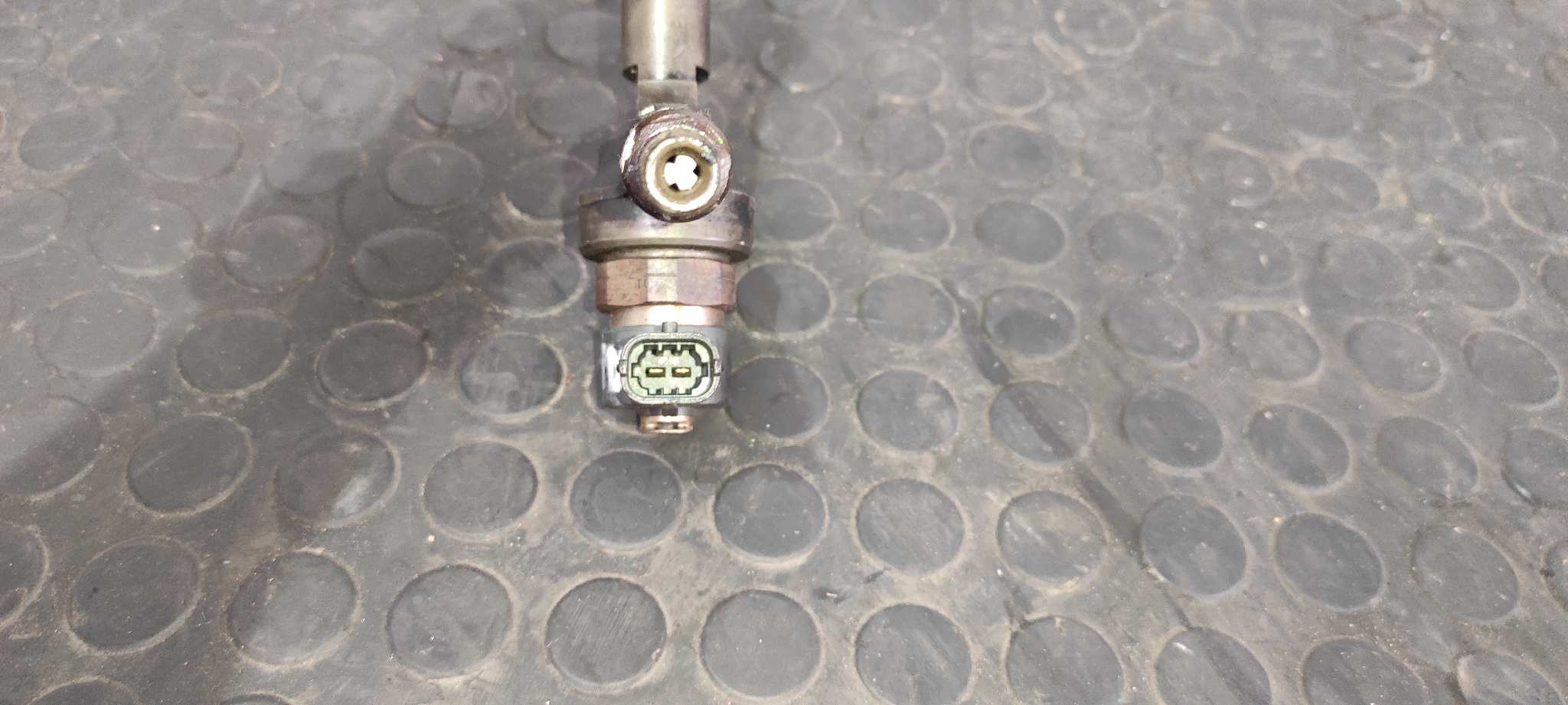 INYECTOR OPEL ASTRA H - vista 3