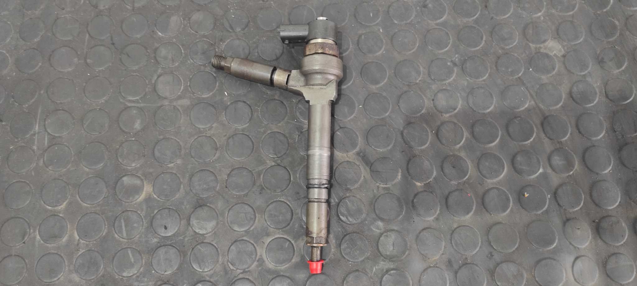 INYECTOR OPEL ASTRA H BERLINA - vista 4