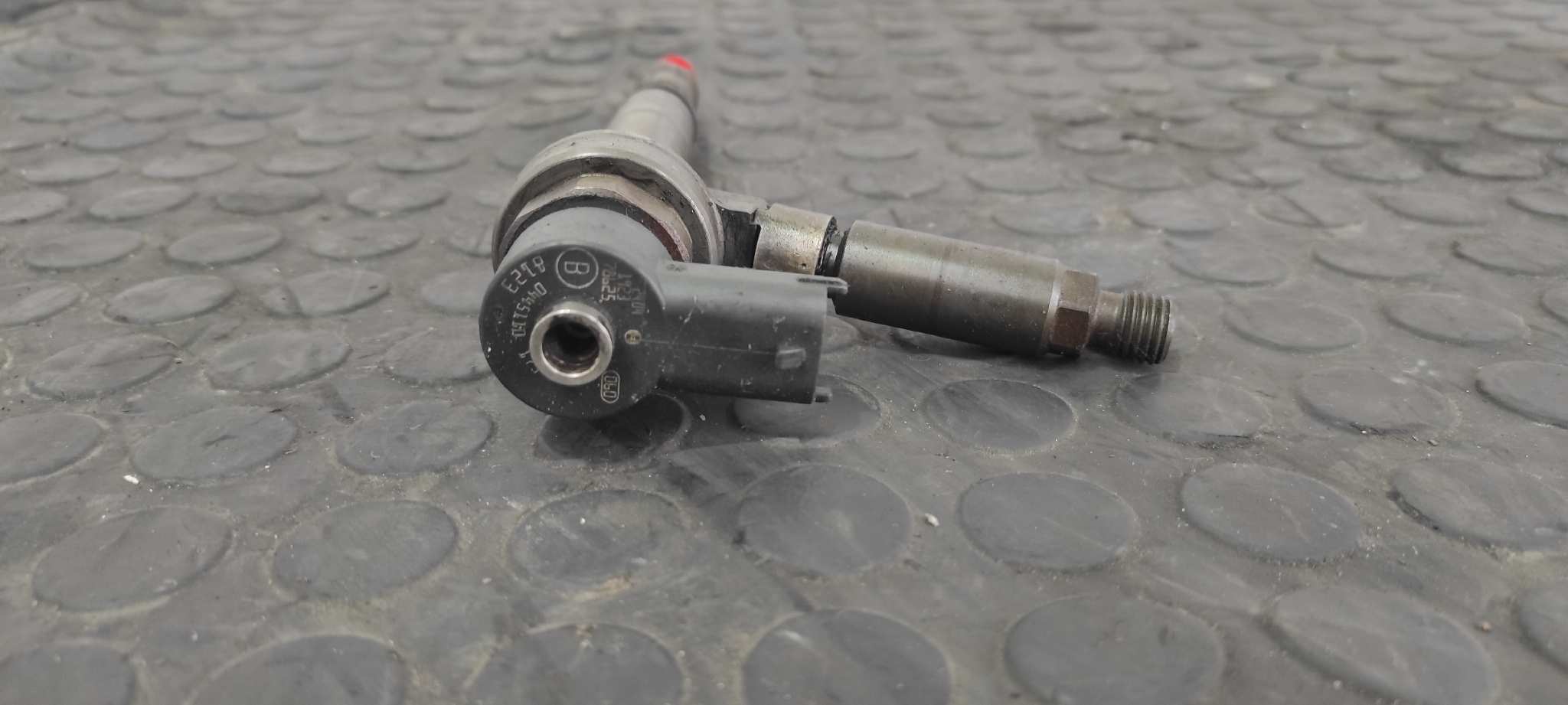 INYECTOR OPEL ASTRA H BERLINA - vista 4