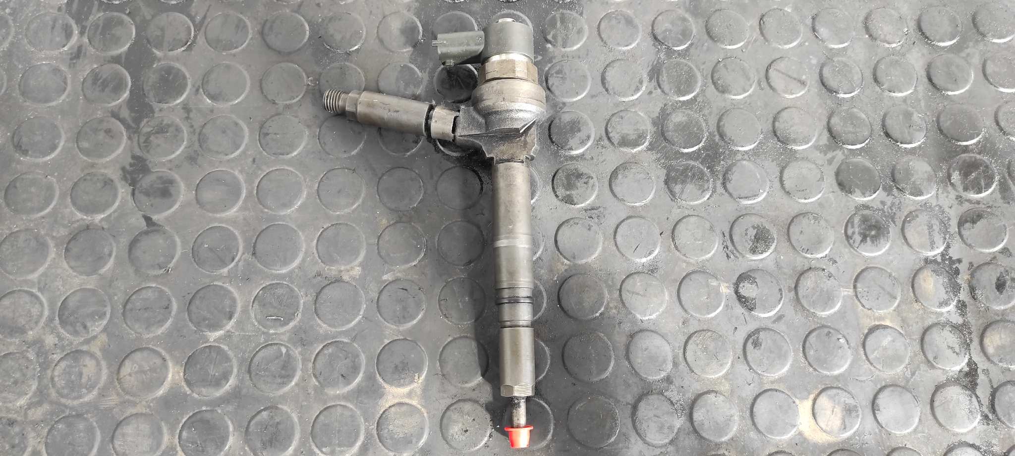 INYECTOR OPEL ASTRA H - vista 2