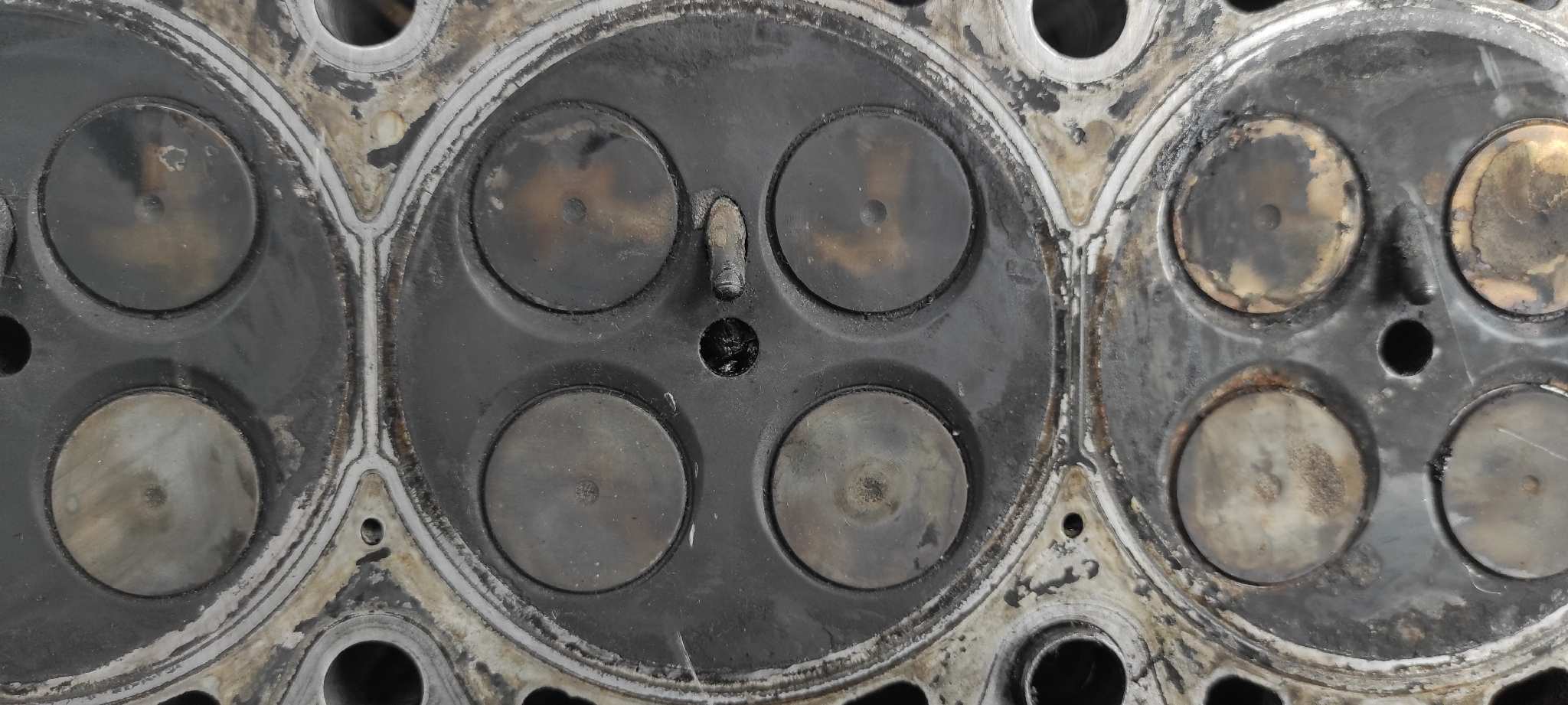 CULATA BMW SERIE 5 BERLINA (E39) - vista 4