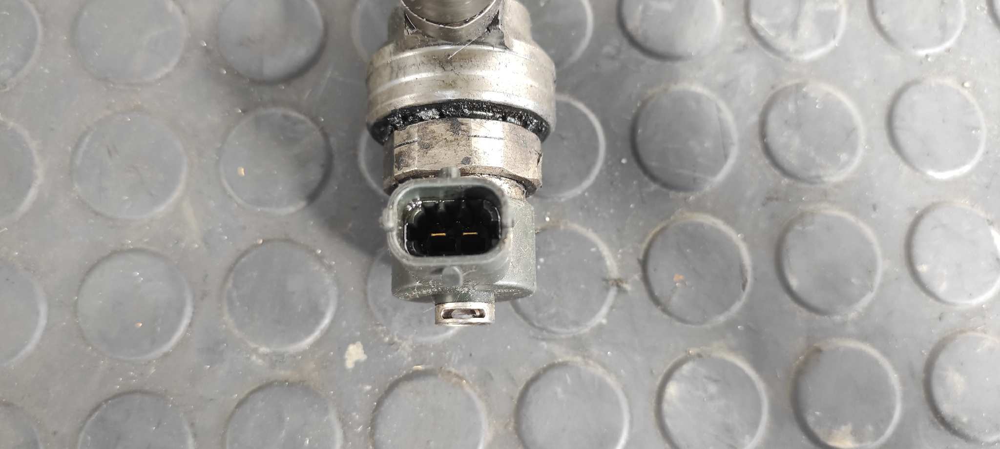 INYECTOR OPEL ASTRA H - vista 2