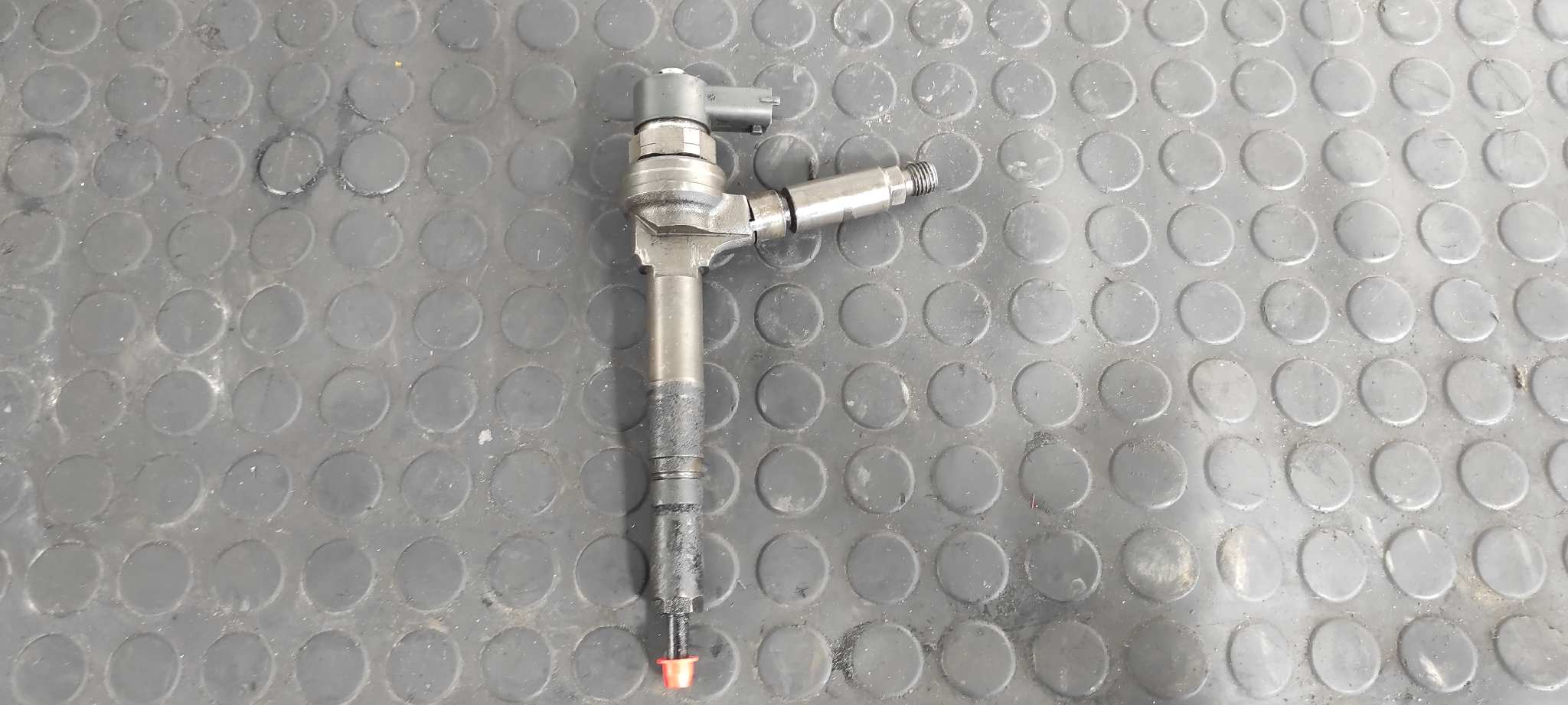 INYECTOR OPEL ASTRA H - vista 2