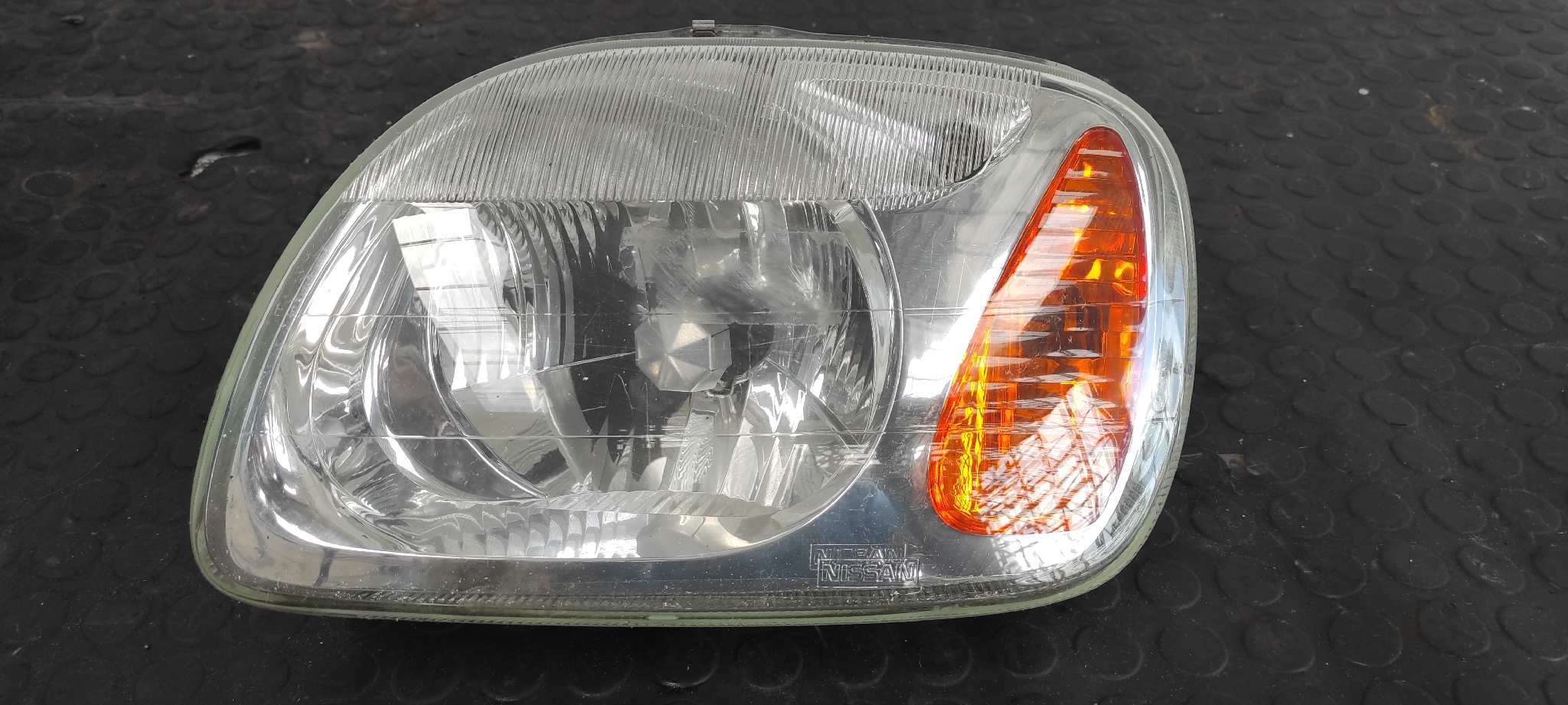 FARO IZQUIERDO NISSAN MICRA (K11)