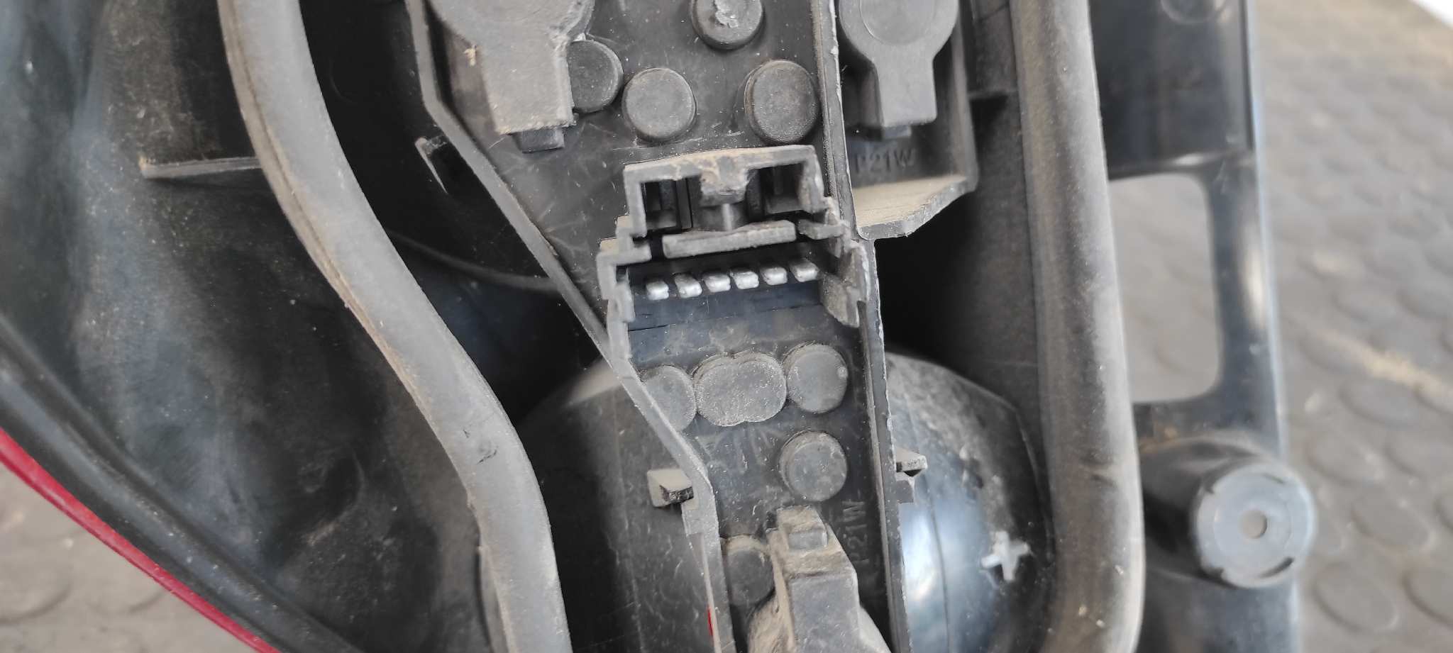 PILOTO TRASERO DERECHO RENAULT LAGUNA II GRANDTOUR (KG0) - vista 5