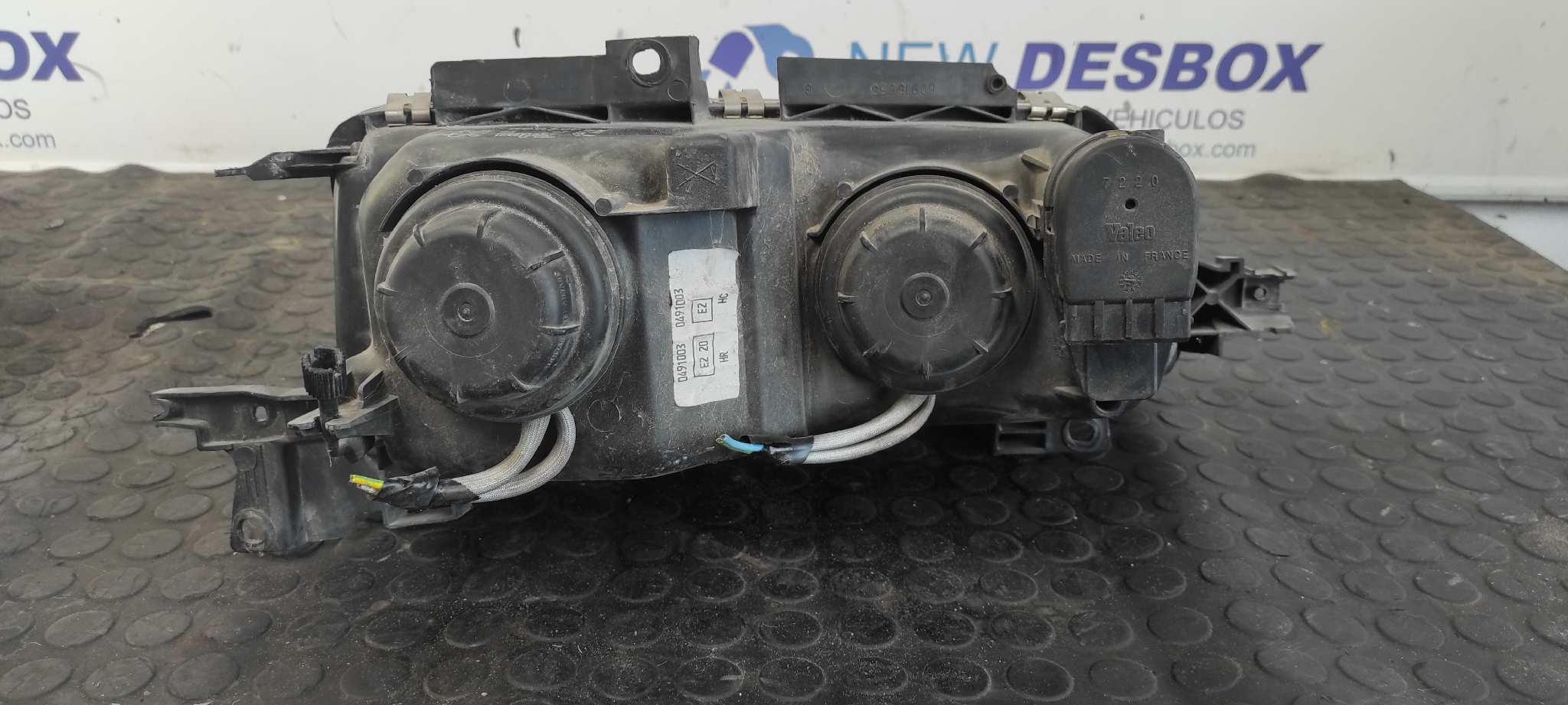 FARO IZQUIERDO PEUGEOT 605 - vista 5