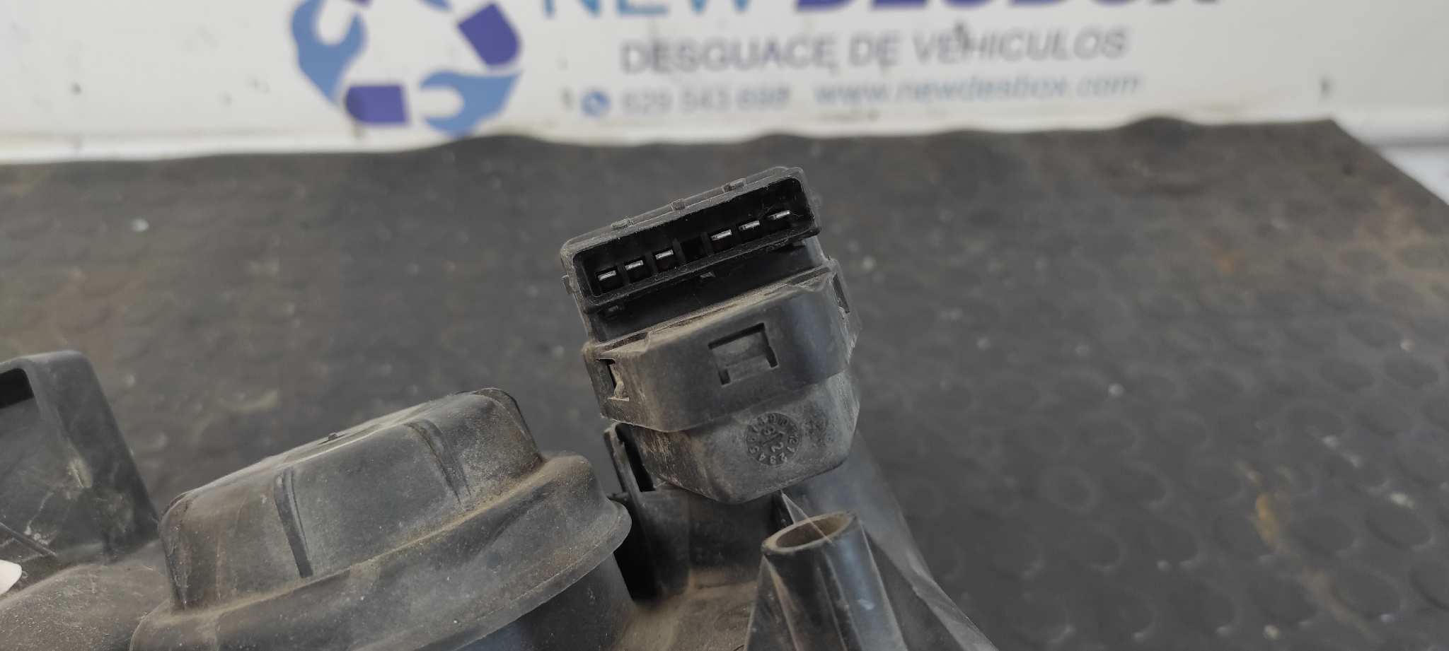 FARO IZQUIERDO PEUGEOT 605 - vista 7