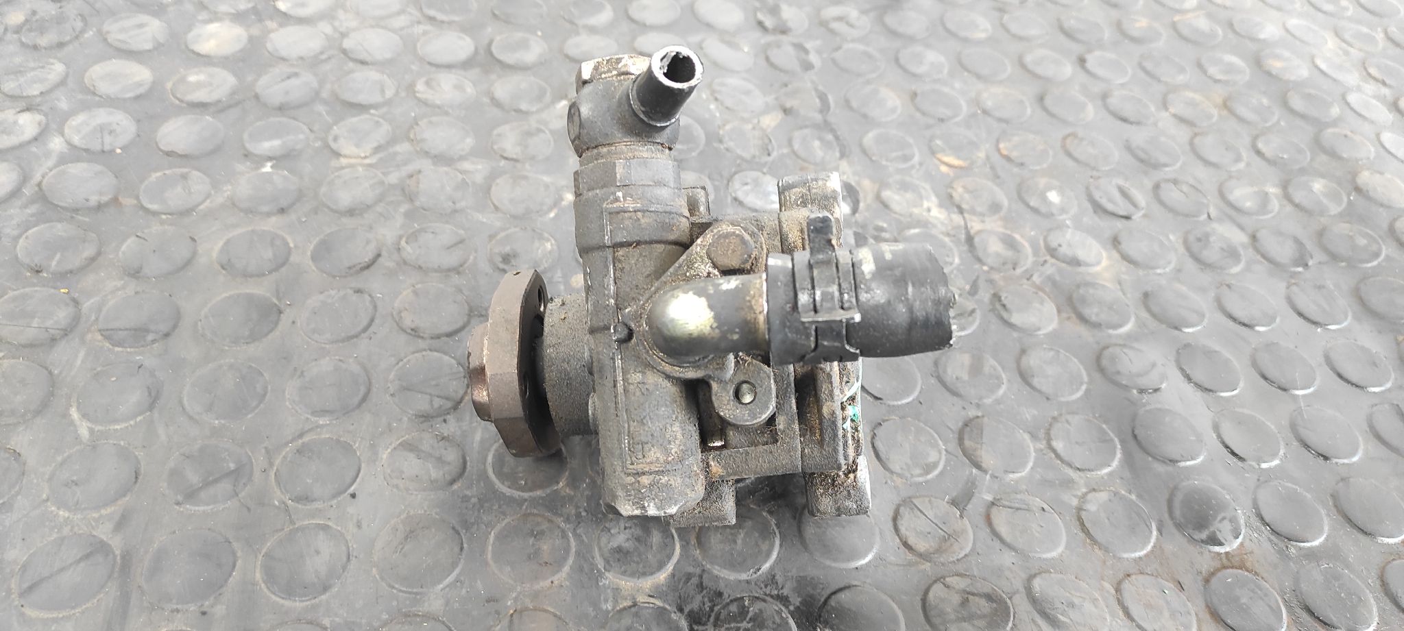 BOMBA DIRECCION AUDI A3 (8L) - vista 3