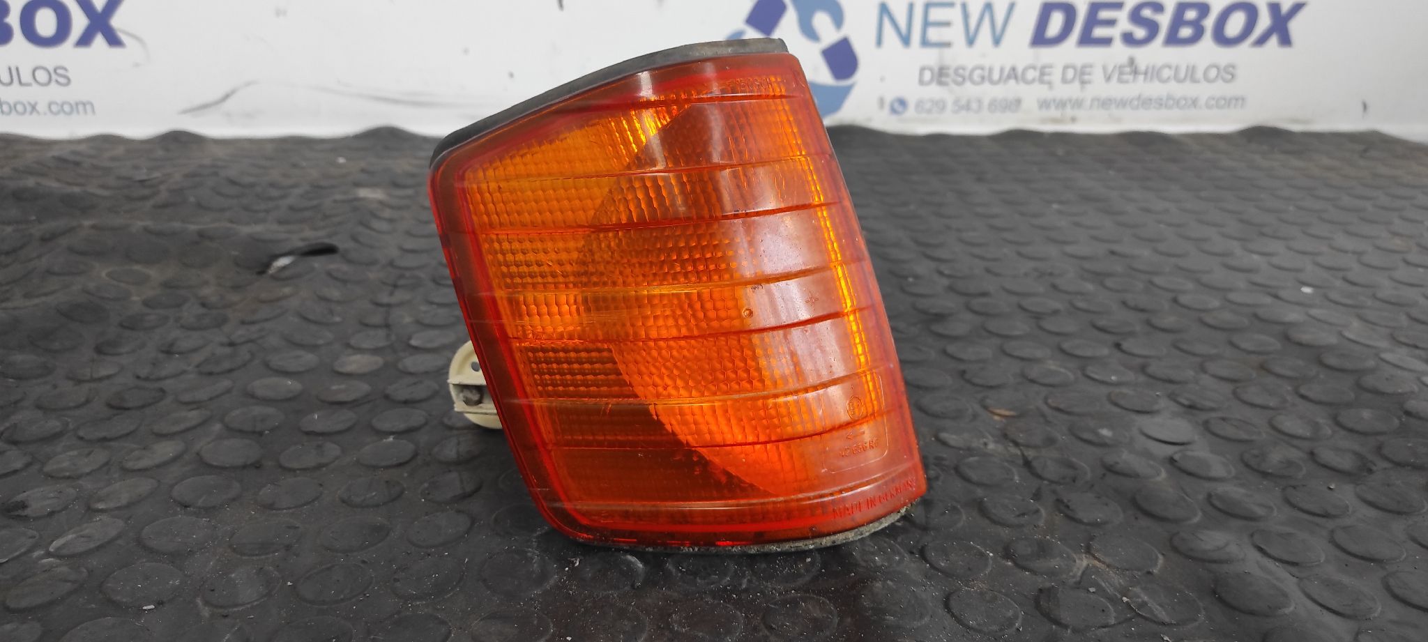 PILOTO DELANTERO DERECHO MERCEDES-BENZ CLASE C (W201) BERLINA