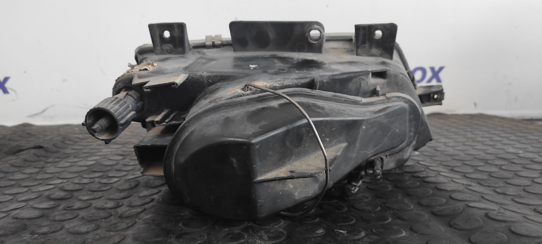 FARO IZQUIERDO PEUGEOT 405 BERLINA - vista 3