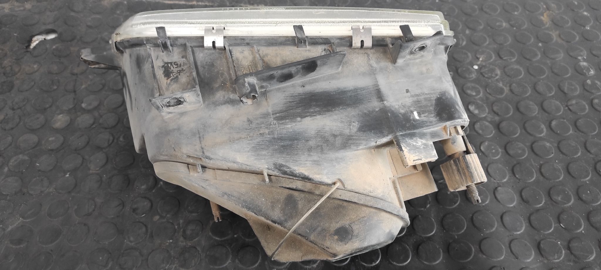 FARO DERECHO PEUGEOT 405 BERLINA - vista 6