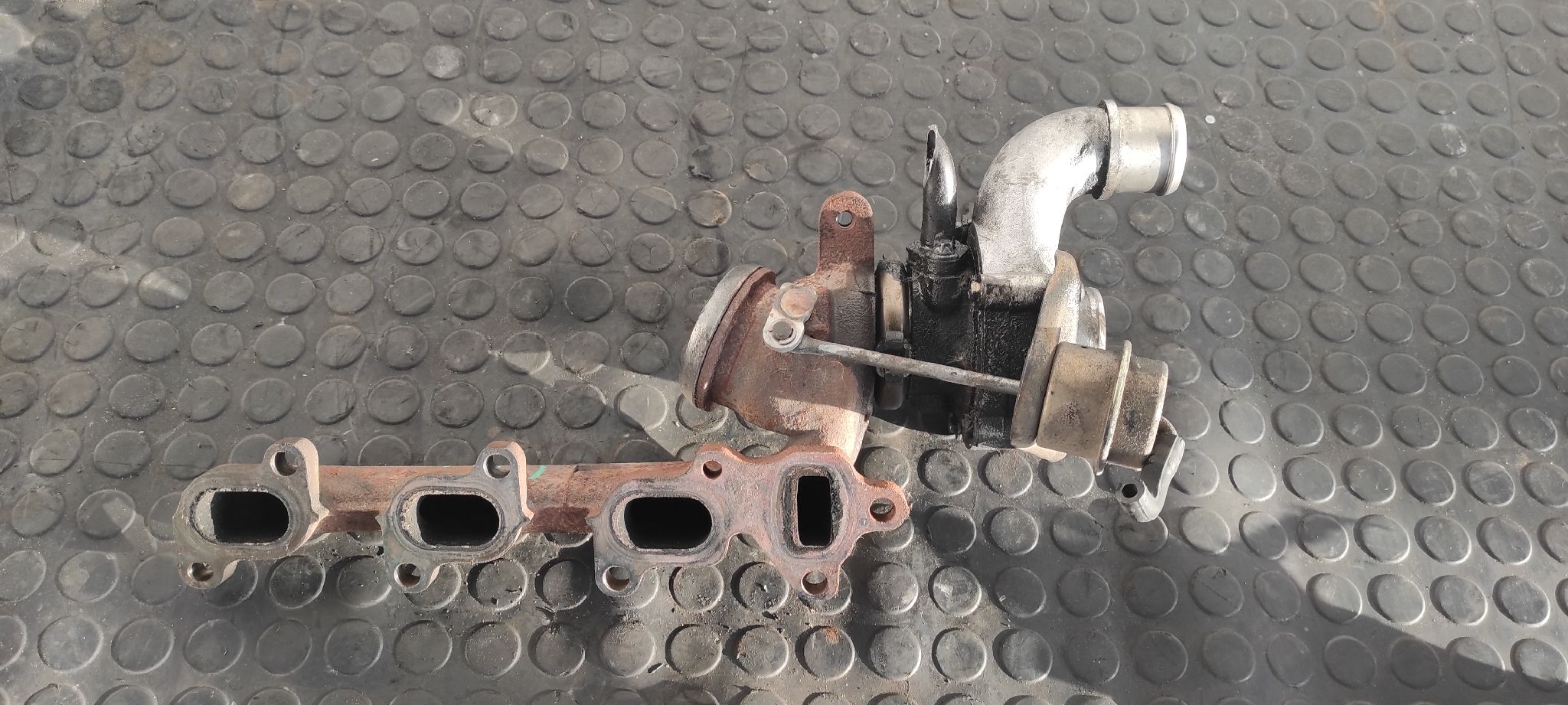 TURBOCOMPRESOR SMART FORFOUR - vista 6