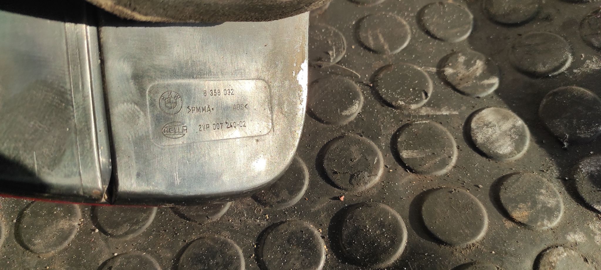 PILOTO TRASERO DERECHO BMW SERIE 5 BERLINA (E39) - vista 6