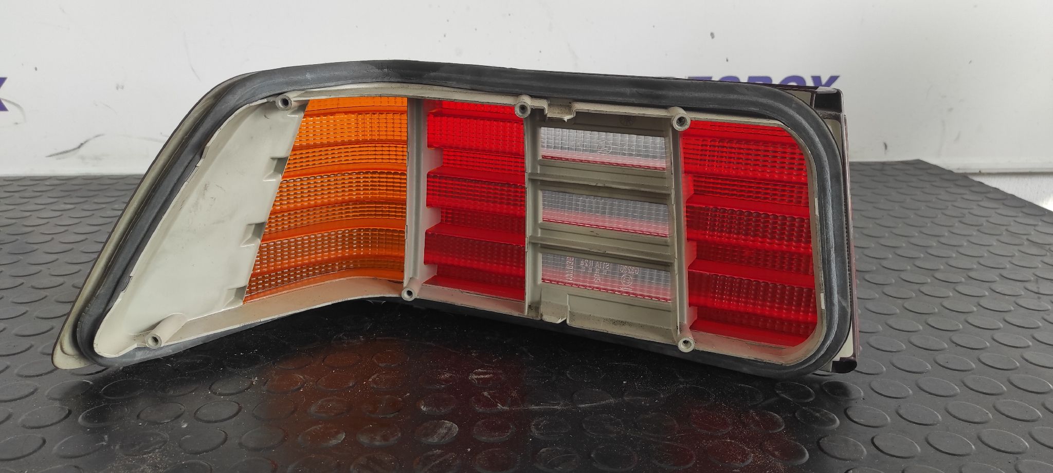 PILOTO TRASERO DERECHO MERCEDES CLASE SL (W129) - vista 2