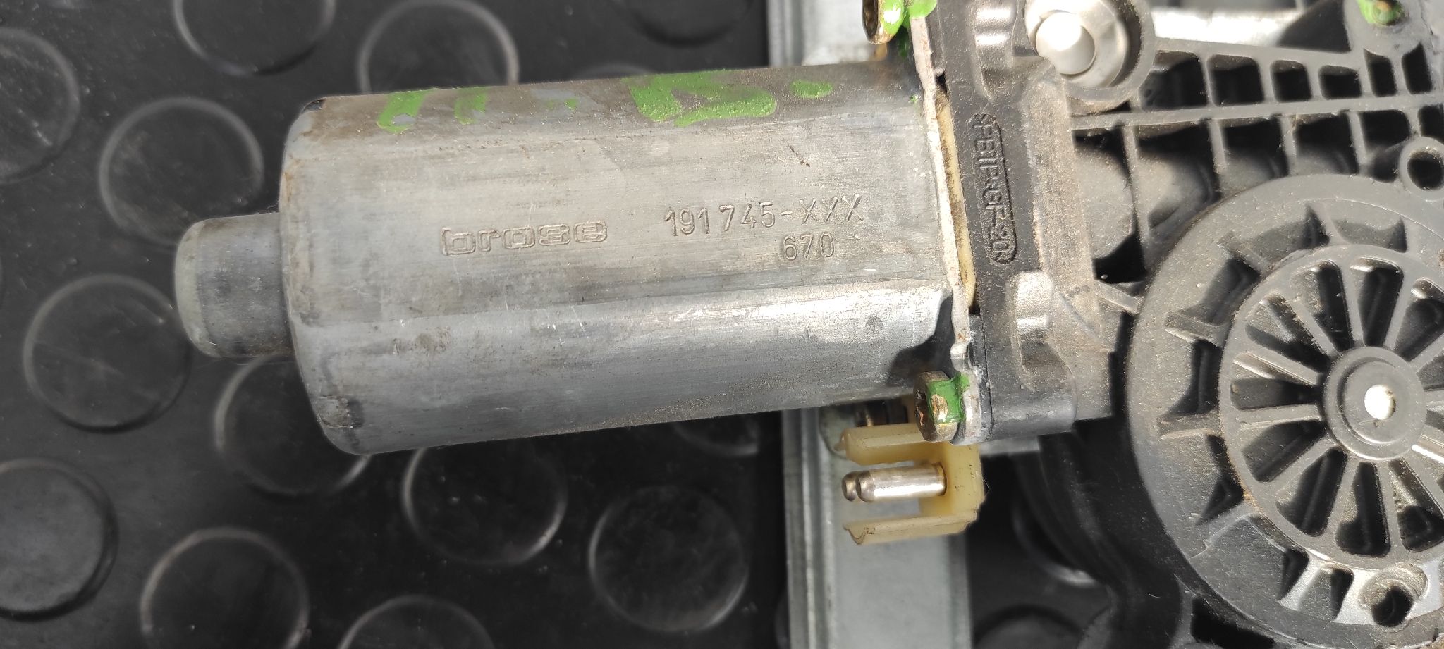 ELEVALUNAS DELANTERO IZQUIERDO MERCEDES CLASE A (W168) - vista 3