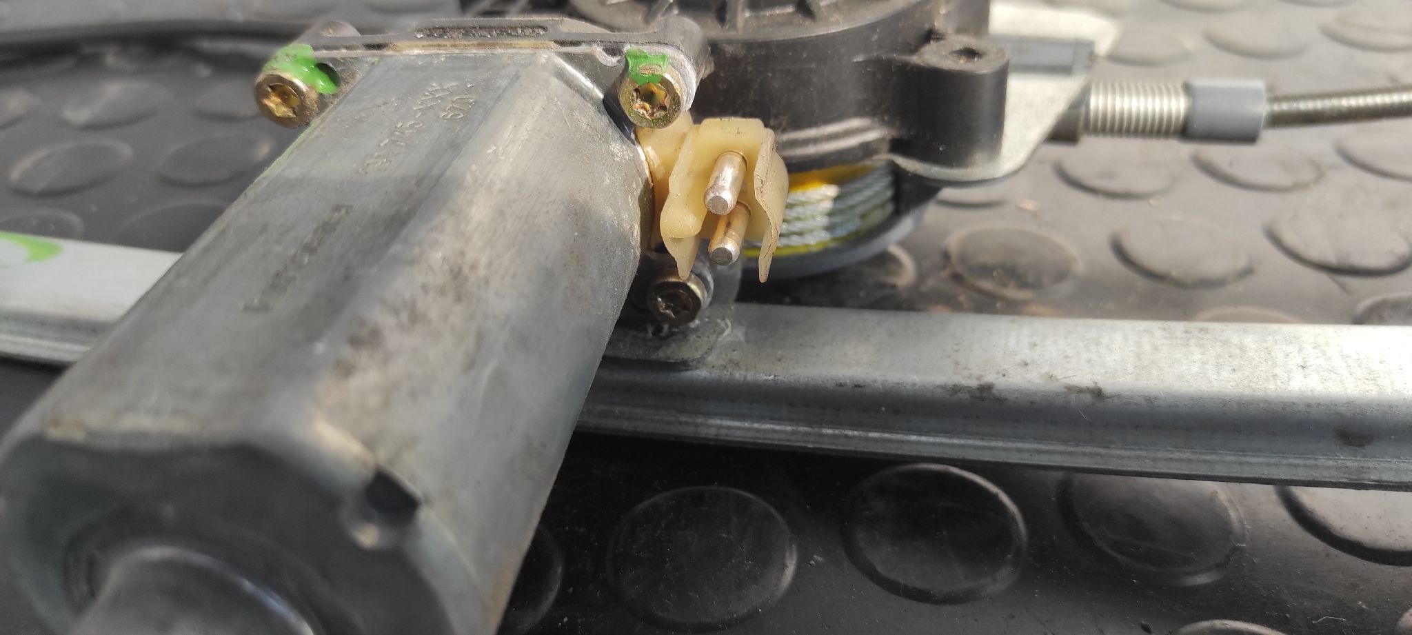 ELEVALUNAS DELANTERO IZQUIERDO MERCEDES CLASE A (W168) - vista 2