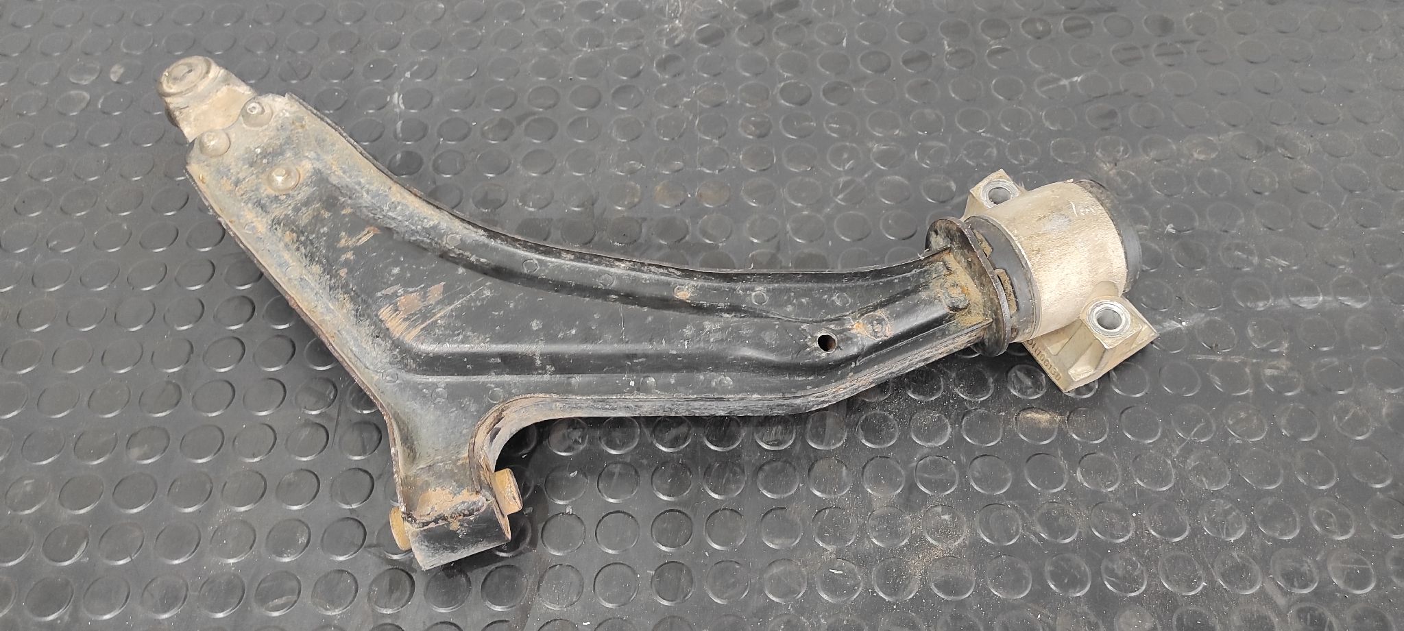 BRAZO IZQUIERDO INFERIOR DELANTERO LAND ROVER FREELANDER (LN) - vista 6