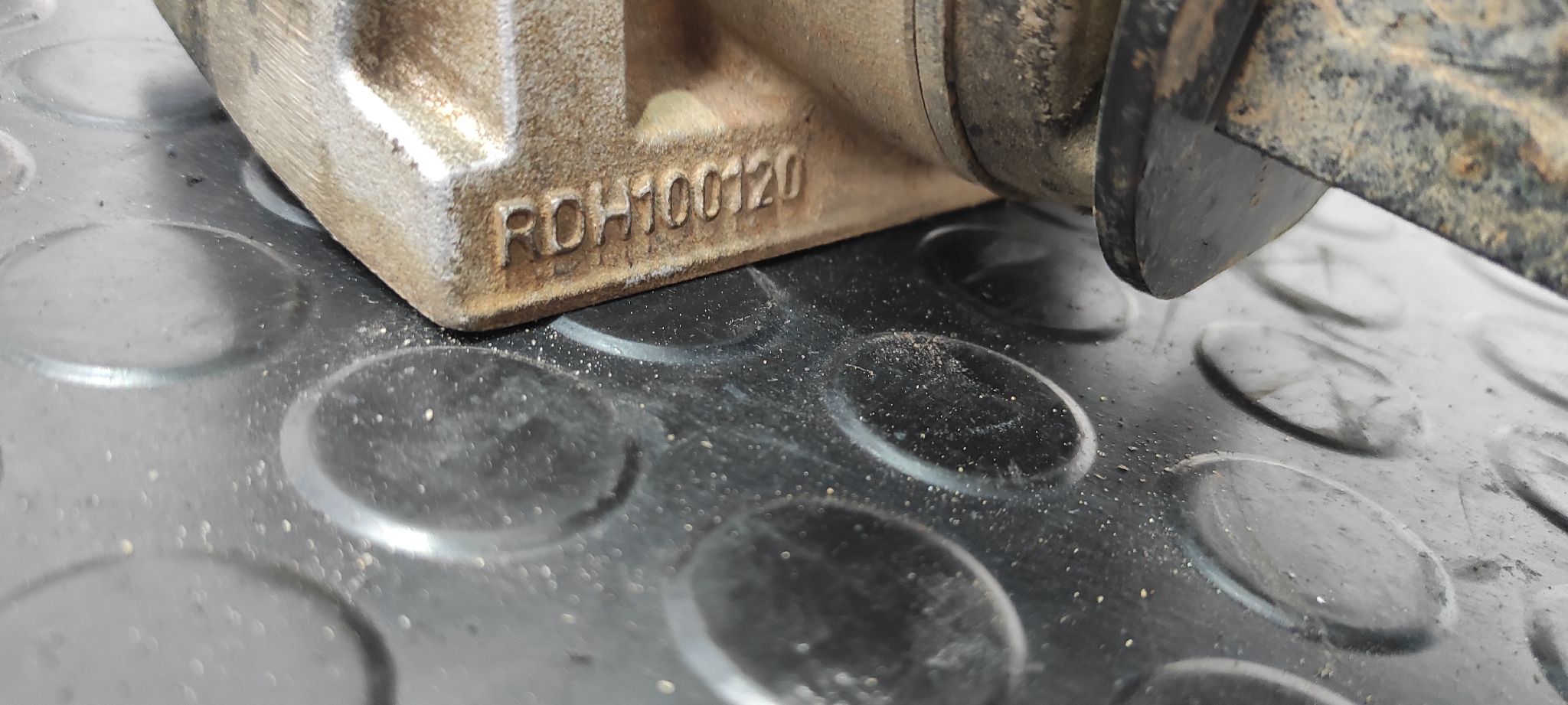 BRAZO DERECHO INFERIOR DELANTERO LAND ROVER FREELANDER (LN) - vista 2