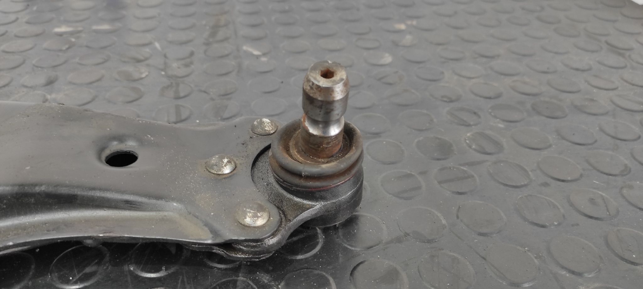 BRAZO DERECHO INFERIOR DELANTERO OPEL ZAFIRA B - vista 6