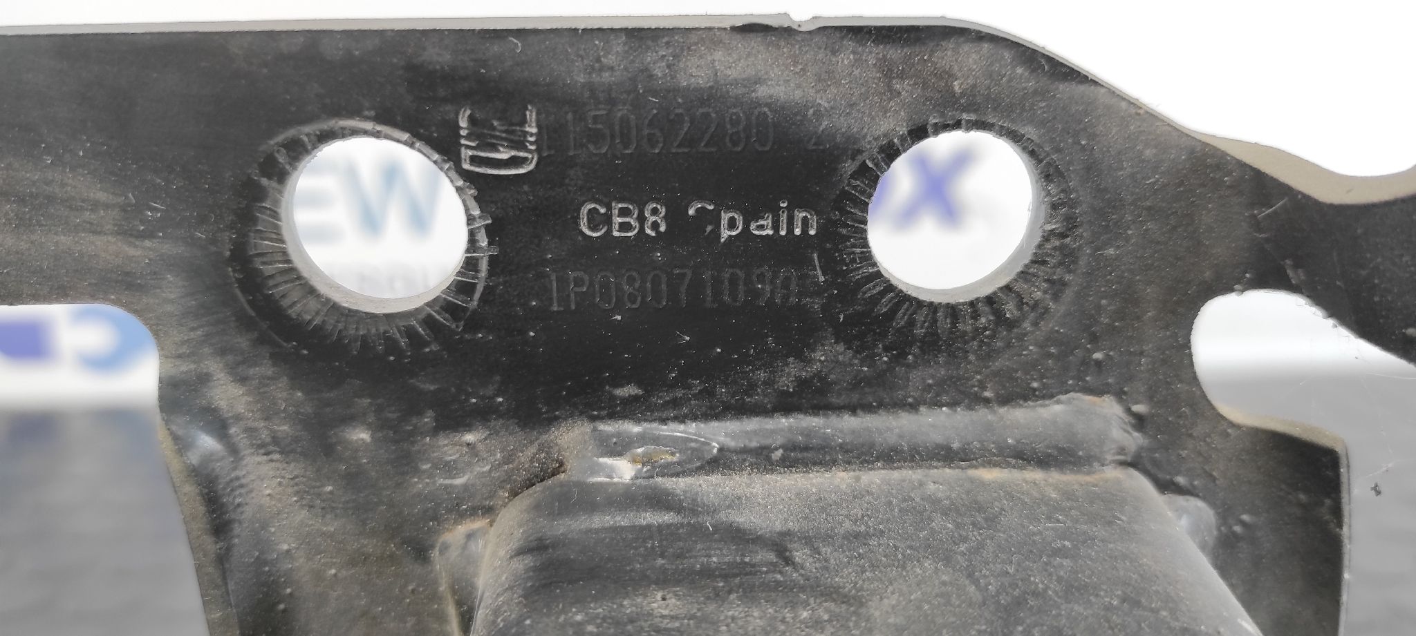 REFUERZO PARAGOLPES DELANTERO SEAT LEON (1P1) - vista 2