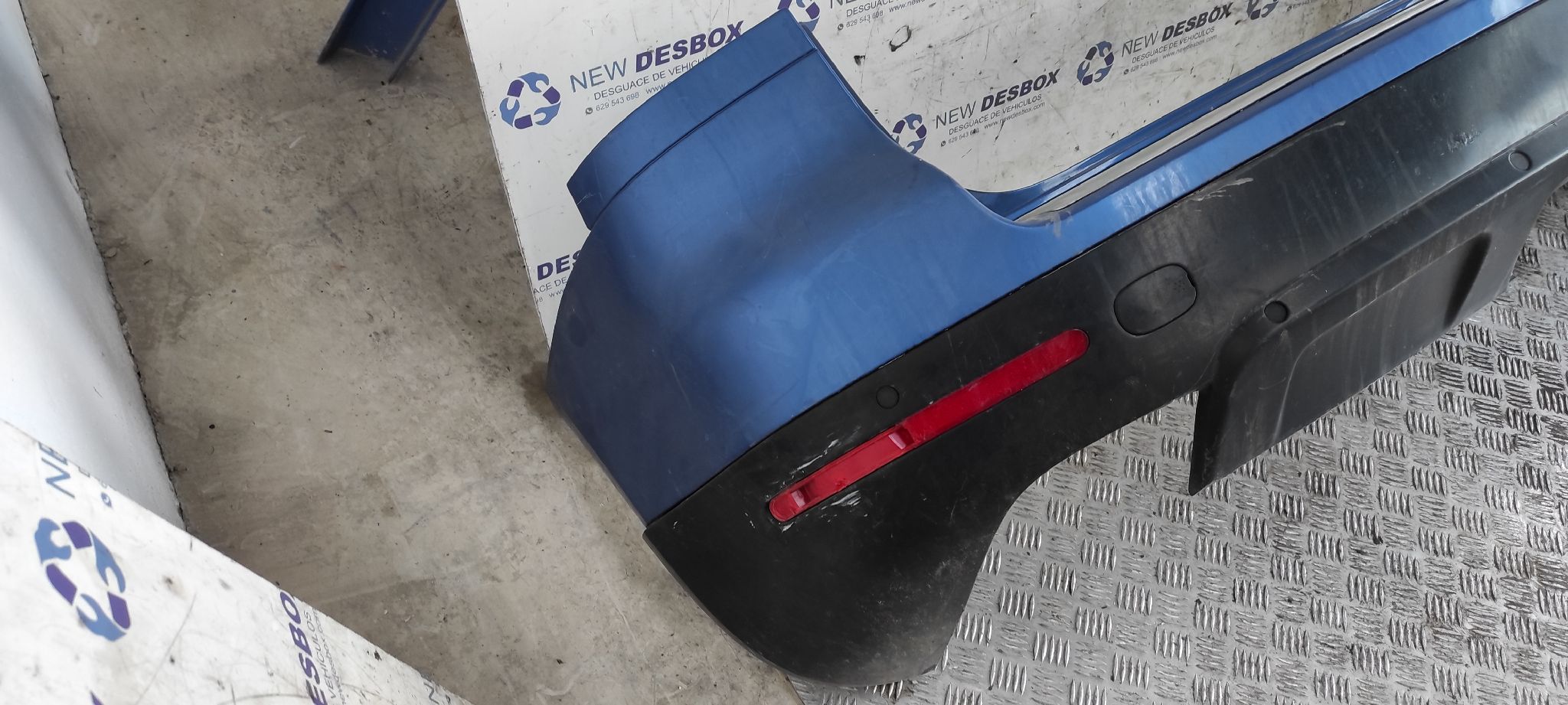 PARAGOLPES TRASERO VOLKSWAGEN TOUAREG (7LA) - vista 6