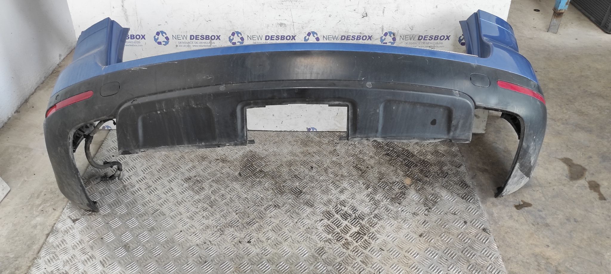 PARAGOLPES TRASERO VOLKSWAGEN TOUAREG (7LA) - vista 7