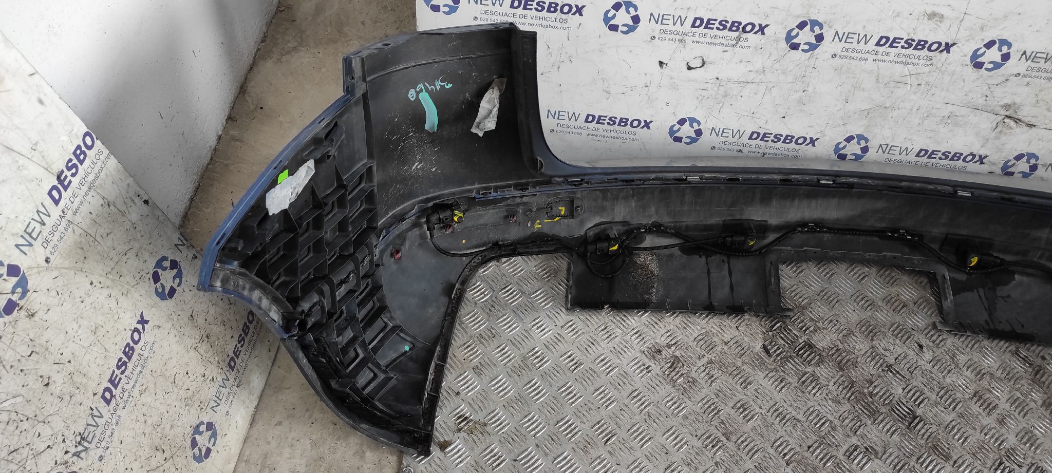 PARAGOLPES TRASERO VOLKSWAGEN TOUAREG (7LA) - vista 2