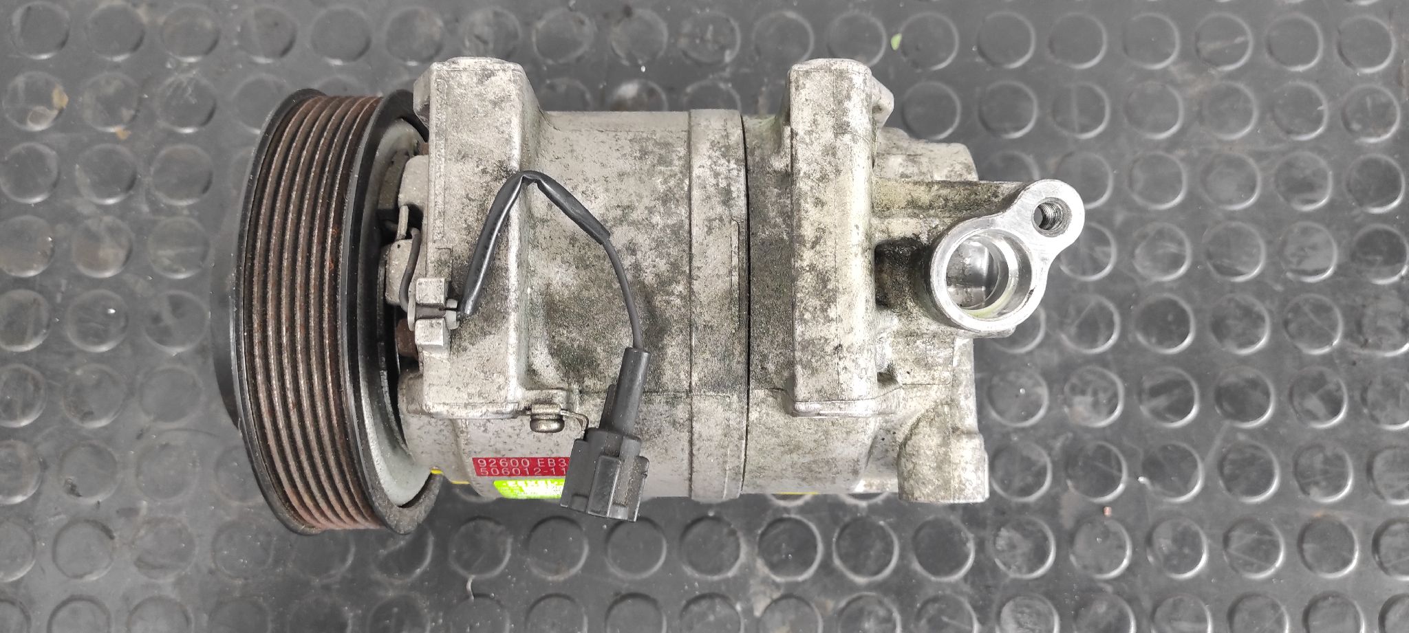 COMPRESOR AIRE ACONDICIONADO NISSAN CABSTAR - vista 2