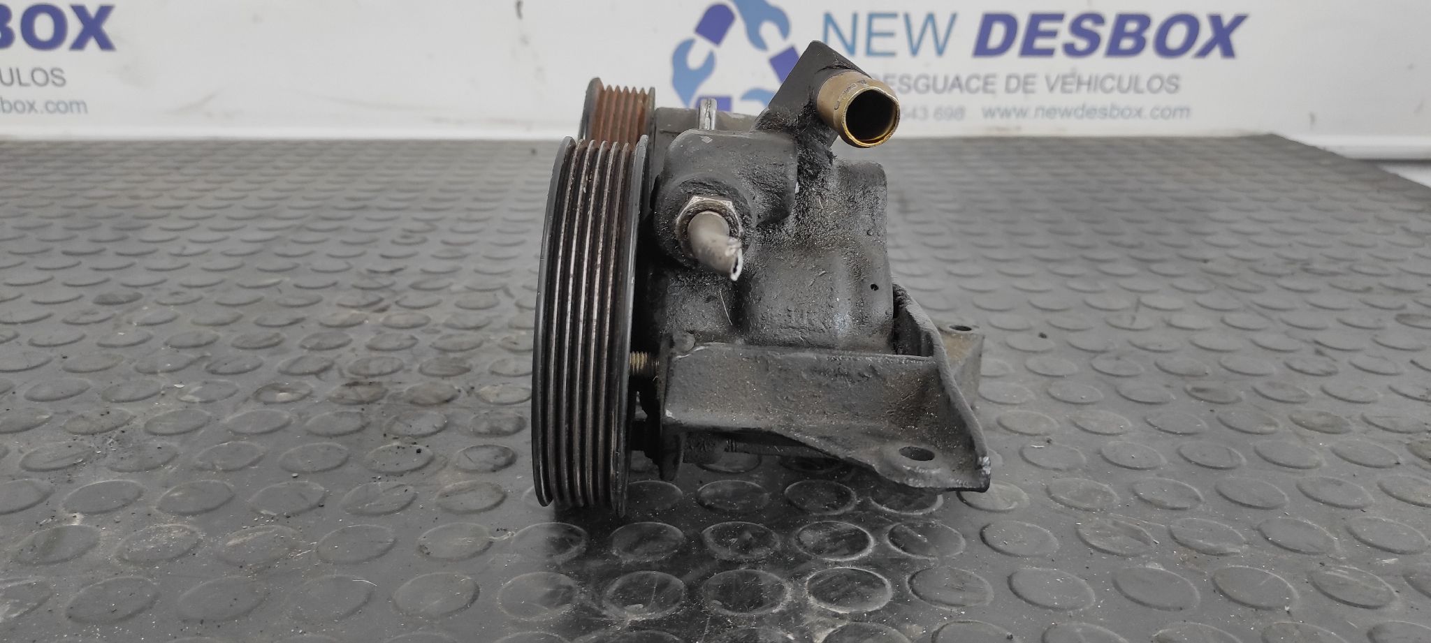 BOMBA DIRECCION FORD PUMA (CCE) - vista 3