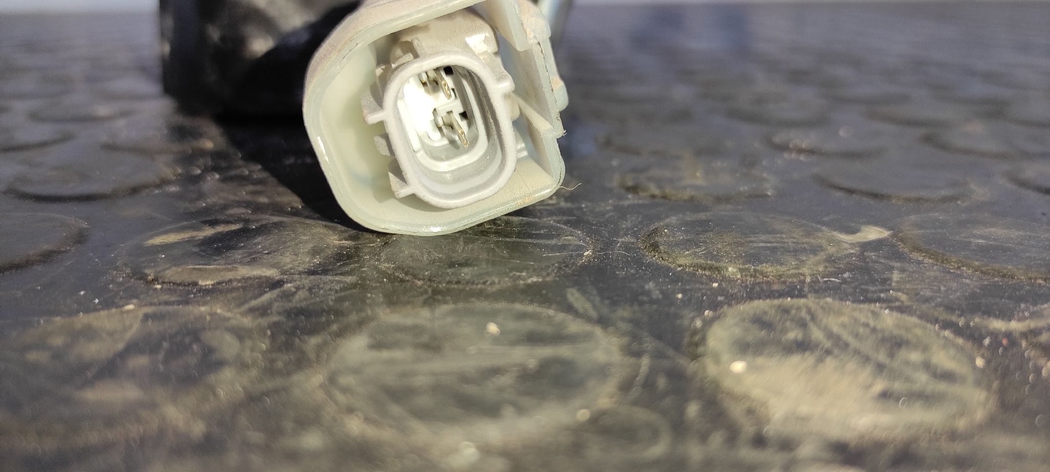 CERRADURA MALETERO / PORTON TOYOTA RAV 4 (A2) - vista 3