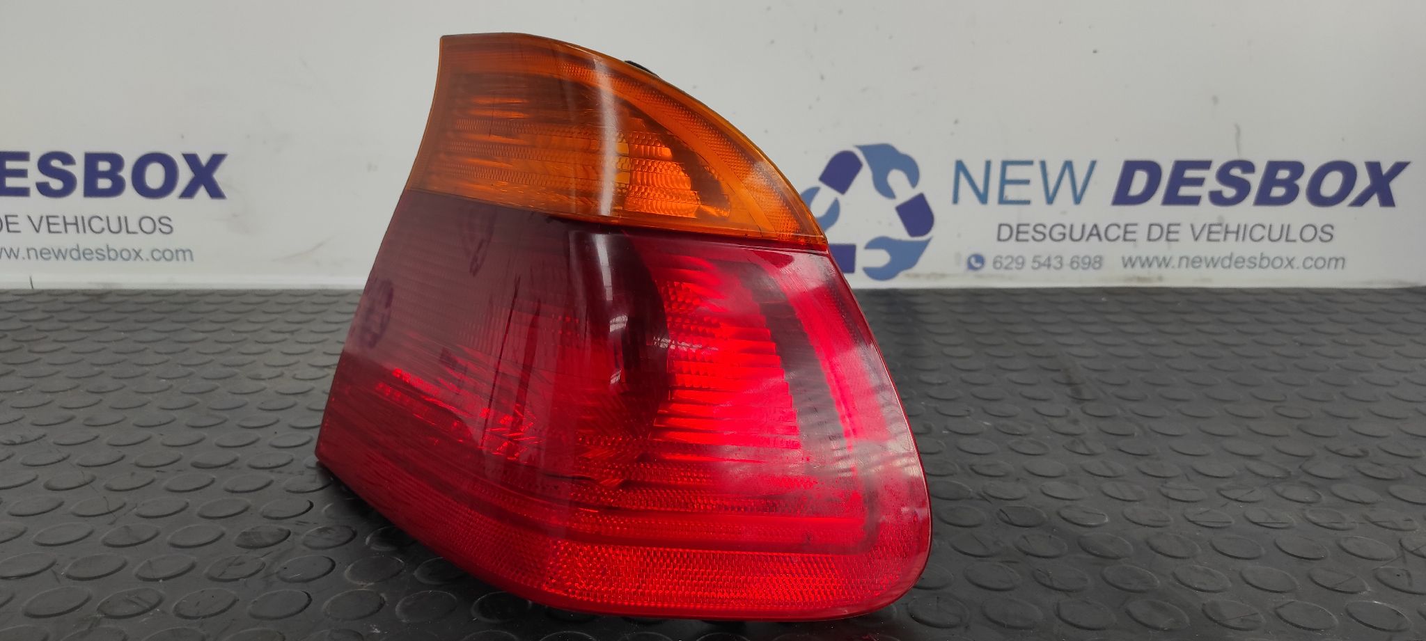 PILOTO TRASERO DERECHO BMW SERIE 3 BERLINA (E46) - vista 4