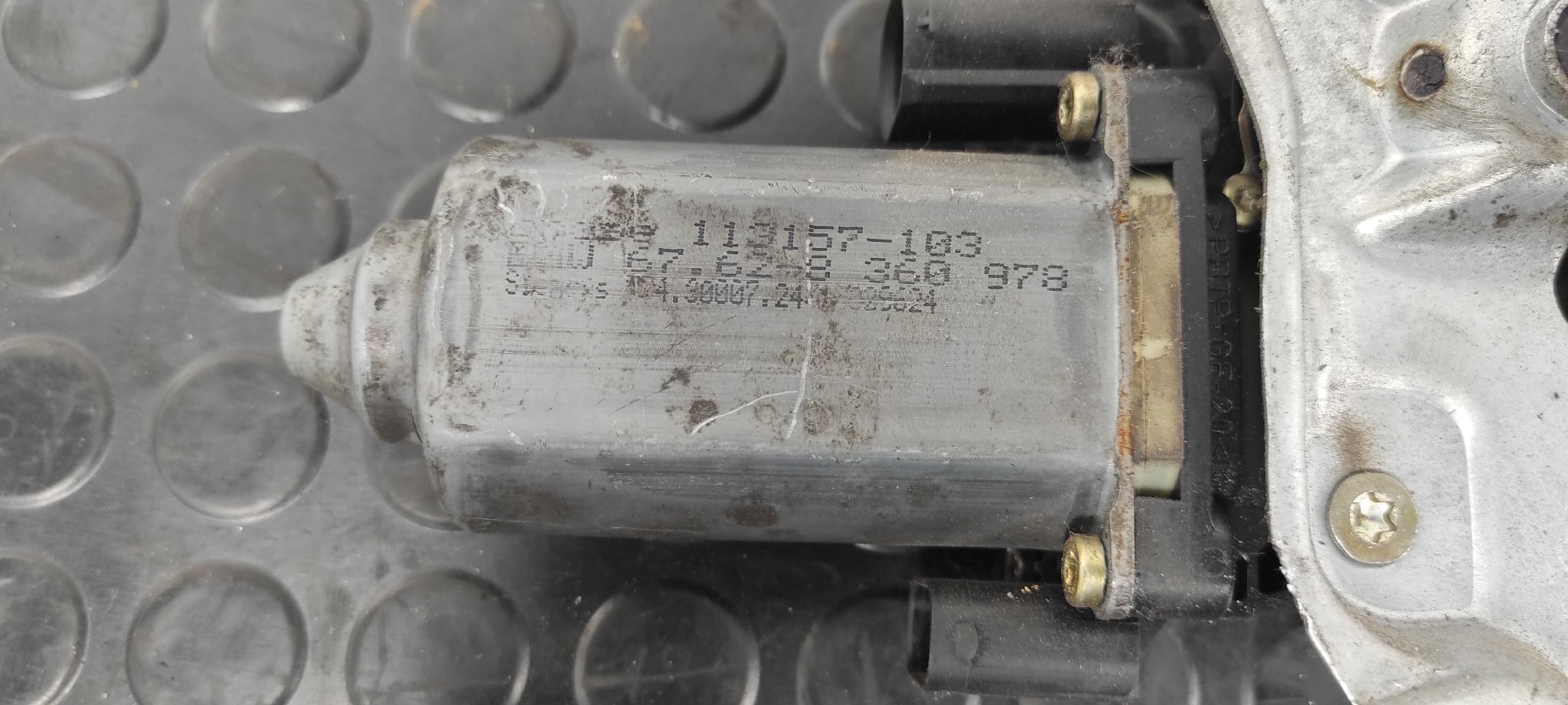 ELEVALUNAS DELANTERO DERECHO BMW SERIE 3 BERLINA (E36) - vista 2