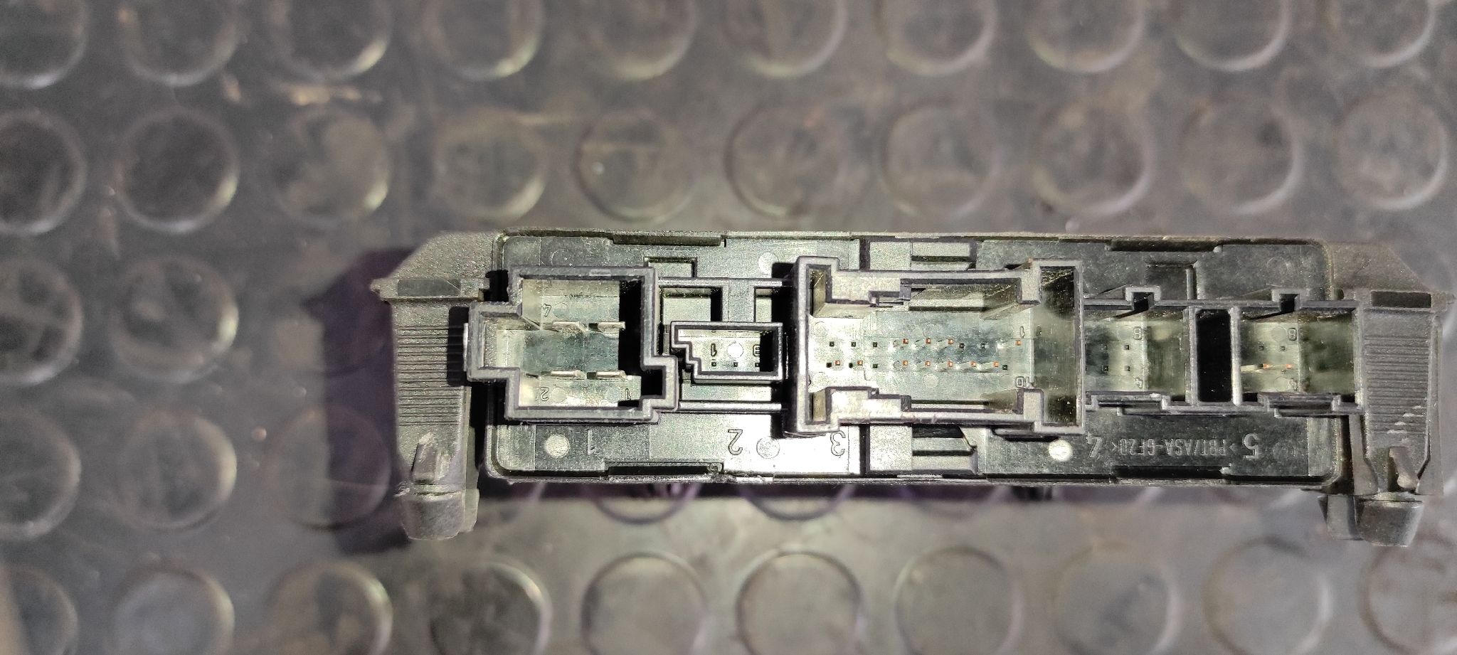 CENTRALITA CIERRE MERCEDES-BENZ CLASE C (W203) BERLINA - vista 3