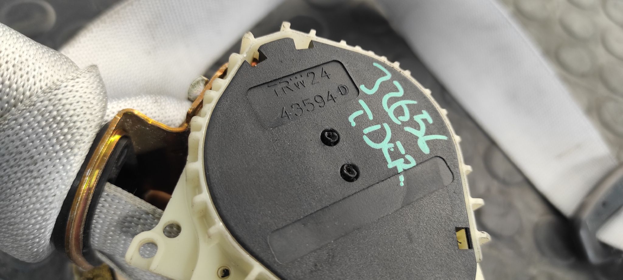 CINTURON TRASERO DERECHO MERCEDES-BENZ CLASE C (W203) BERLINA - vista 6