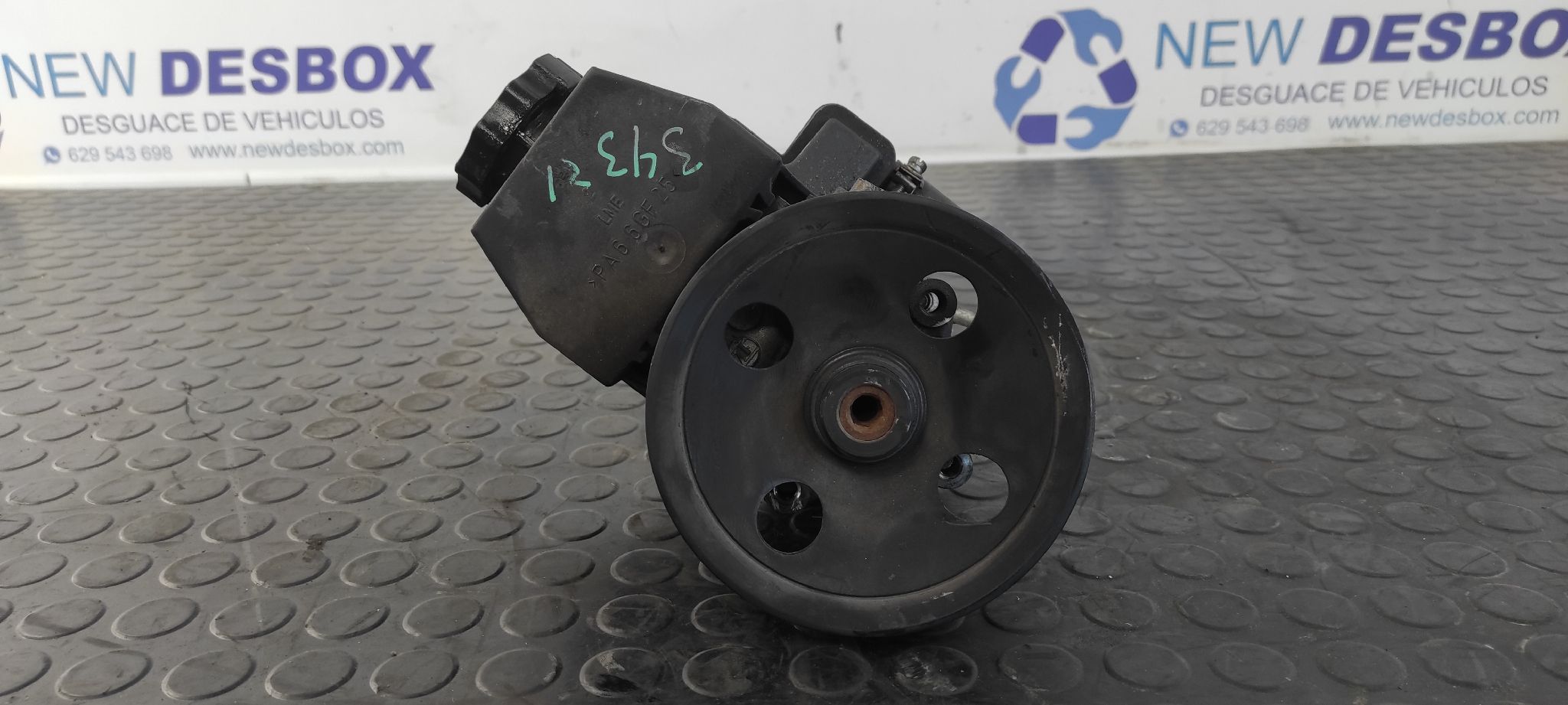 BOMBA DIRECCION MERCEDES-BENZ CLASE C (W203) BERLINA