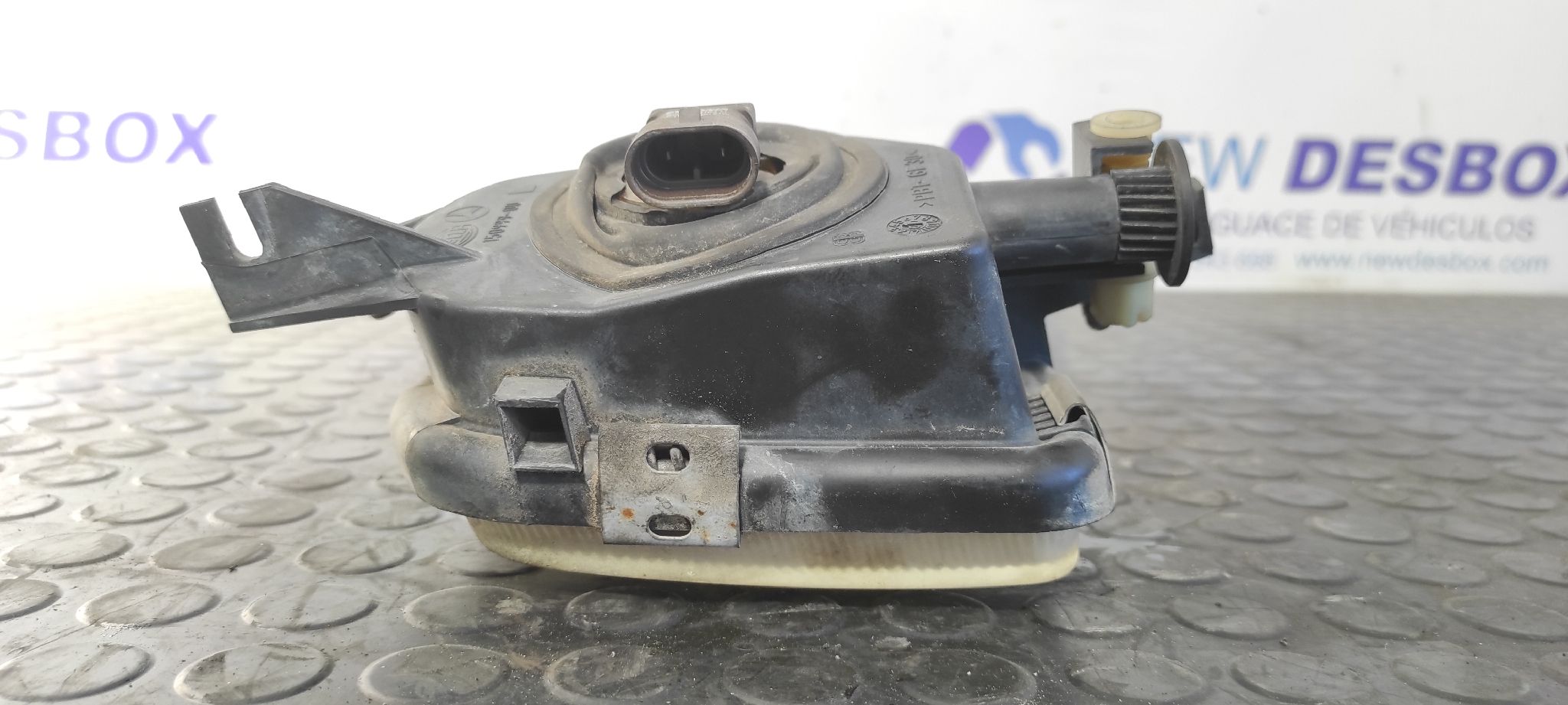 FARO ANTINIEBLA IZQUIERDO MERCEDES-BENZ CLASE C (W203) BERLINA - vista 6