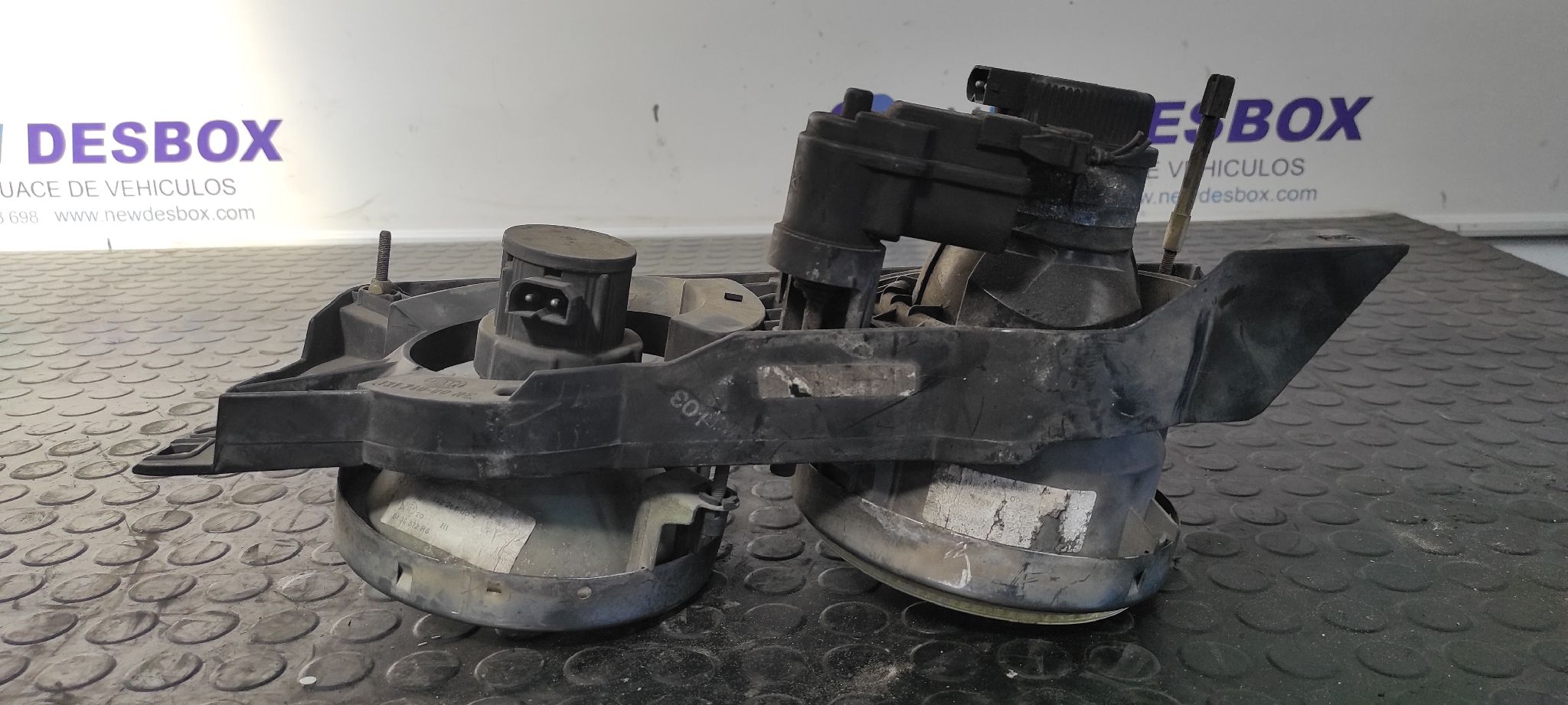 FARO IZQUIERDO BMW SERIE 5 BERLINA (E34) - vista 8