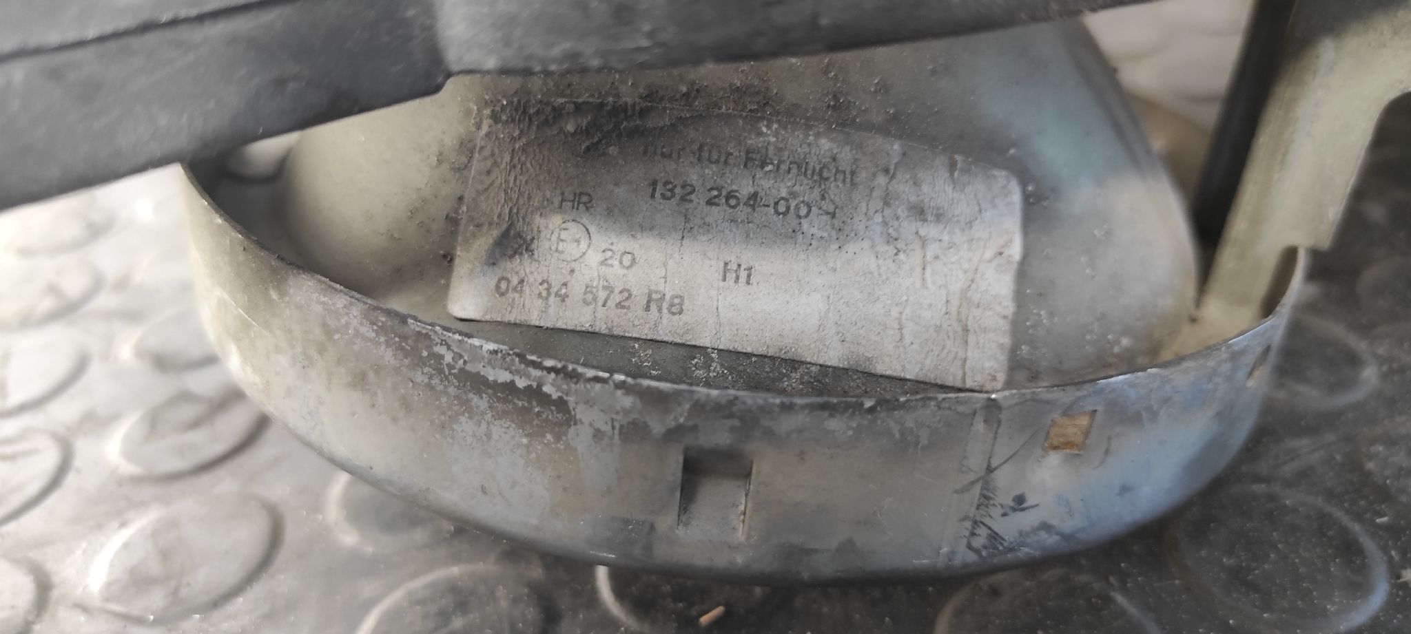 FARO IZQUIERDO BMW SERIE 5 BERLINA (E34) - vista 4