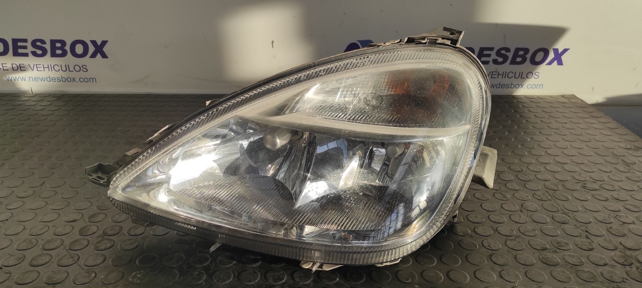 FARO IZQUIERDO MERCEDES CLASE A (W168)