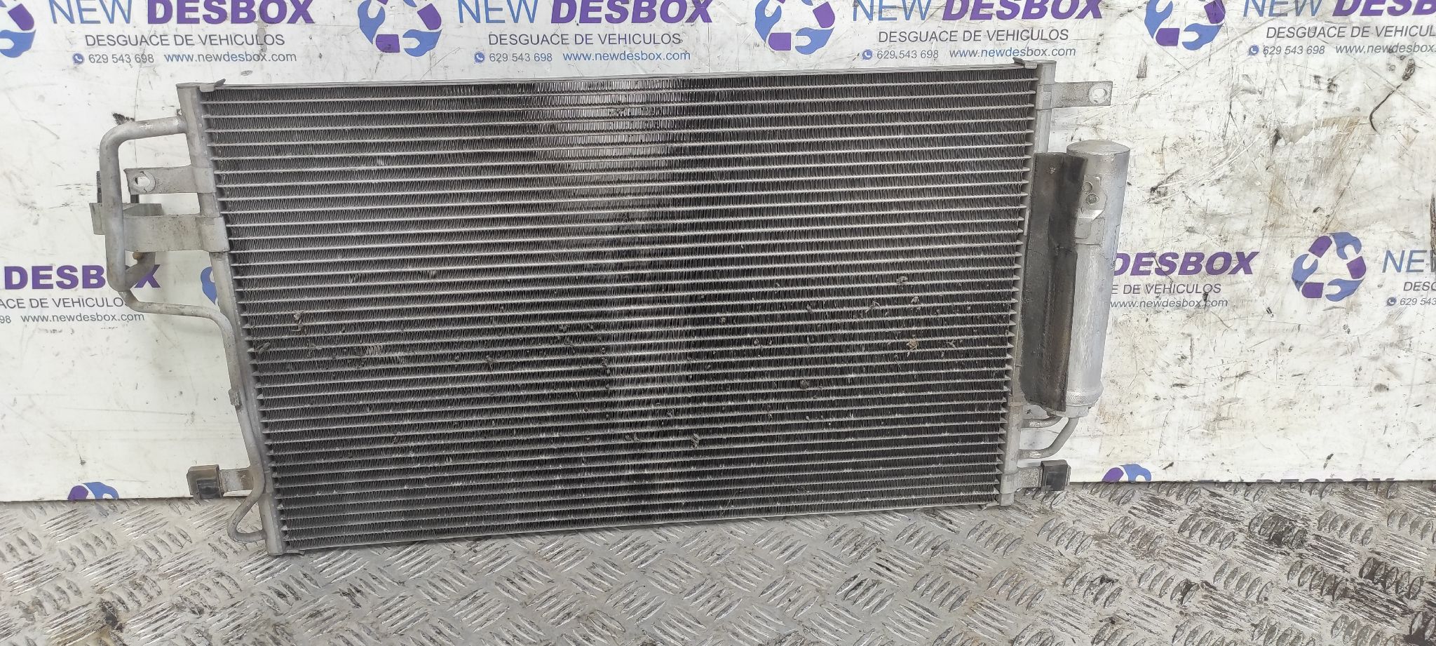 CONDENSADOR / RADIADOR  AIRE ACONDICIONADO HYUNDAI TUCSON (JM) - vista 4