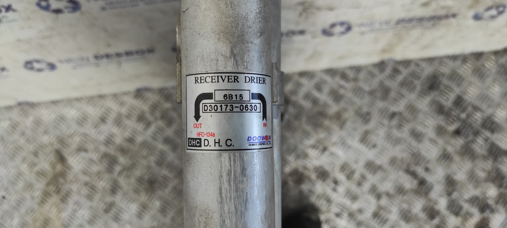 CONDENSADOR / RADIADOR  AIRE ACONDICIONADO HYUNDAI TUCSON (JM) - vista 2