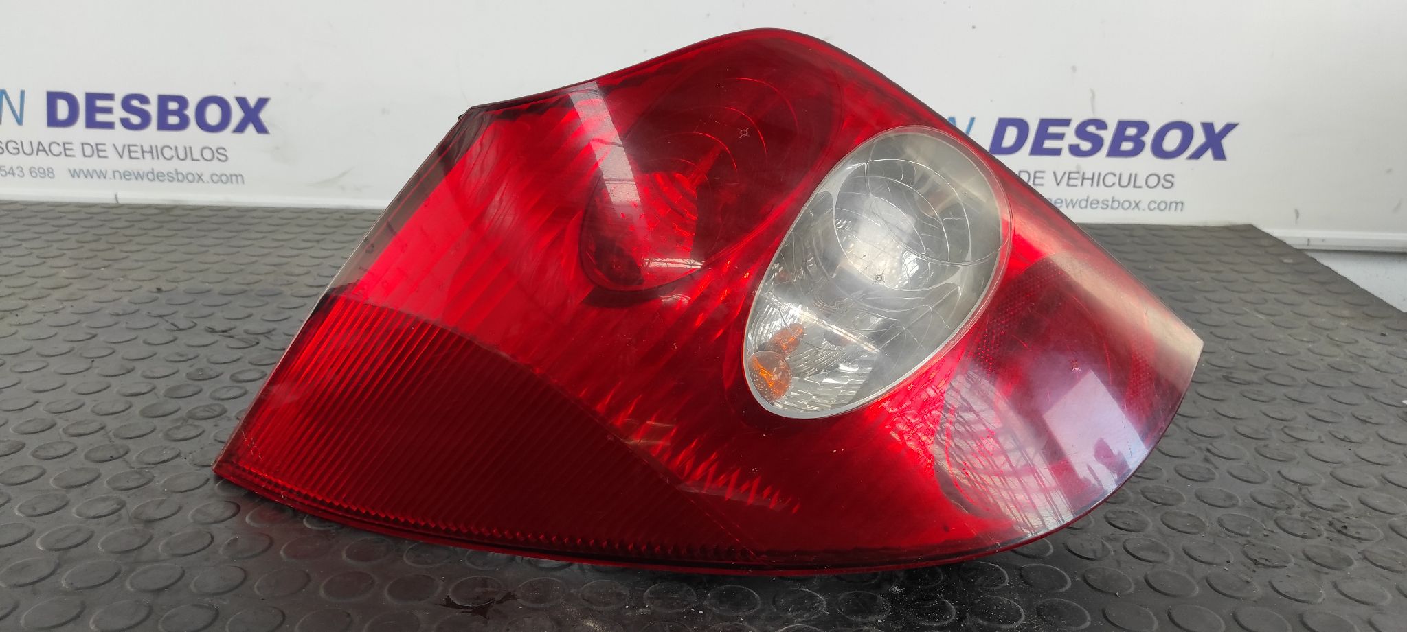 PILOTO TRASERO IZQUIERDO RENAULT LAGUNA II (BG0)