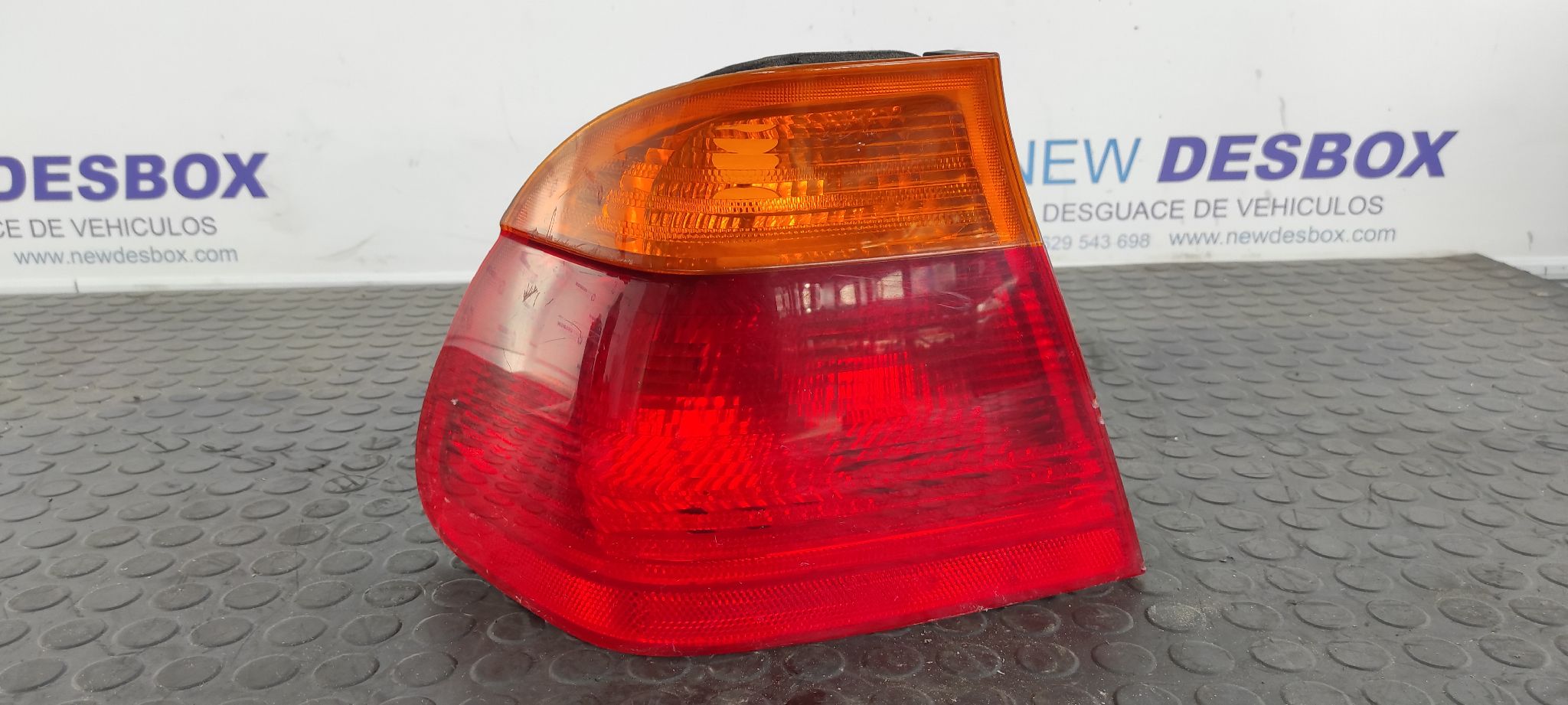 PILOTO TRASERO IZQUIERDO BMW SERIE 3 BERLINA (E46)