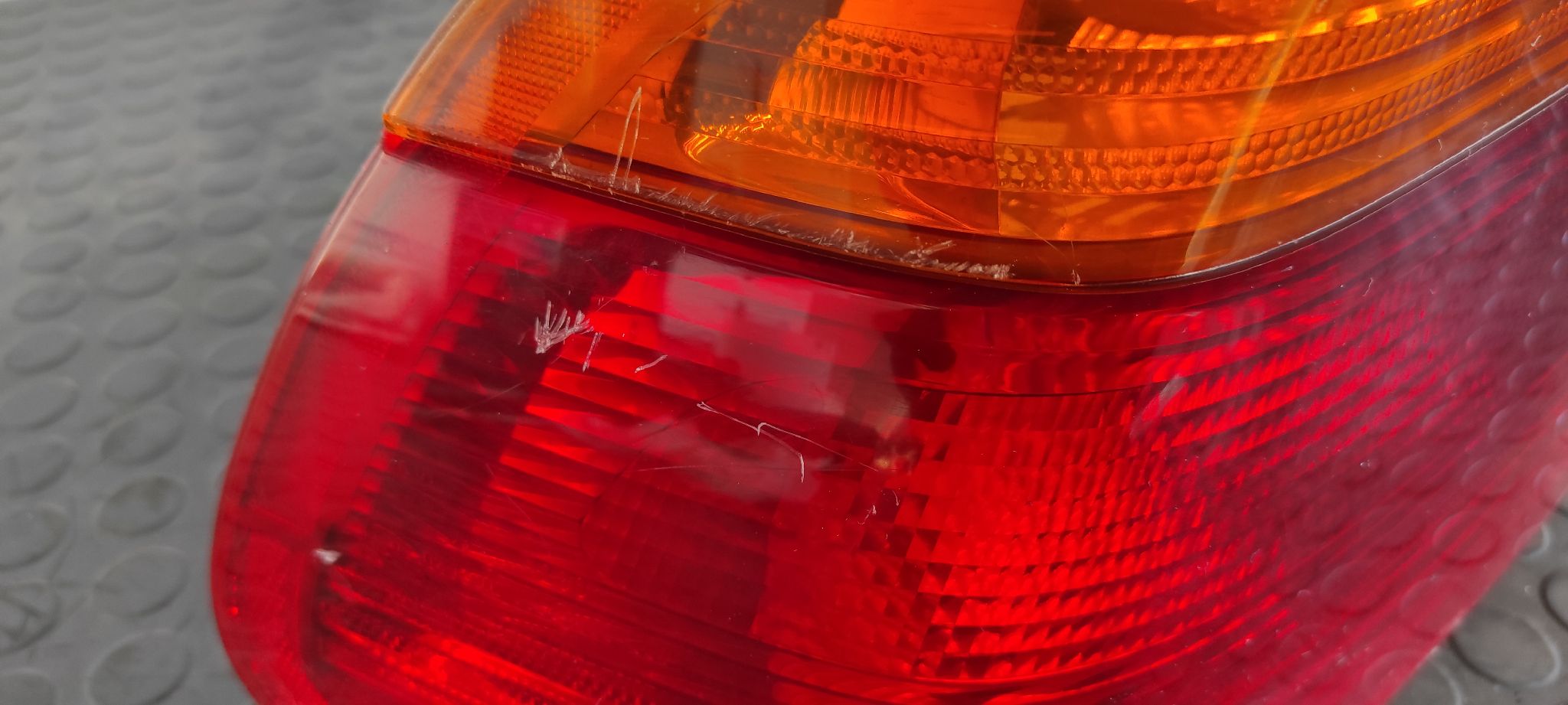 PILOTO TRASERO IZQUIERDO BMW SERIE 3 BERLINA (E46) - vista 5