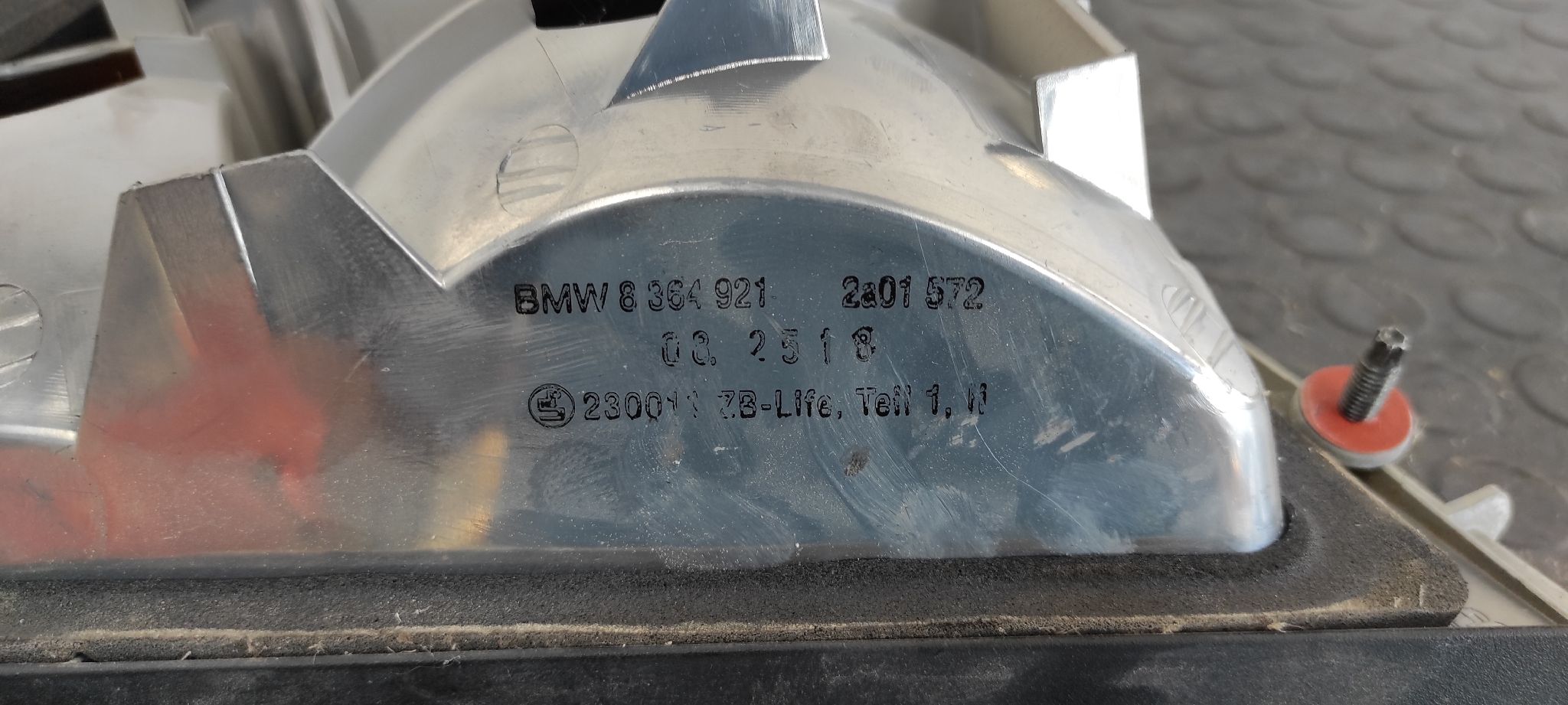 PILOTO TRASERO IZQUIERDO BMW SERIE 3 BERLINA (E46) - vista 3