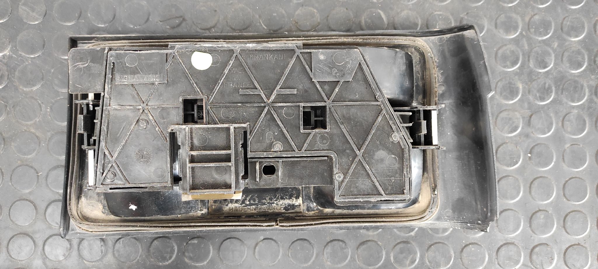 PILOTO TRASERO IZQUIERDO RENAULT 9 - vista 5