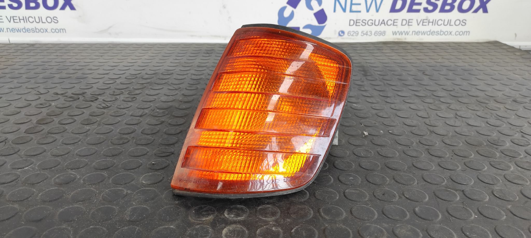 PILOTO DELANTERO IZQUIERDO MERCEDES-BENZ CLASE E (W124) BERLINA